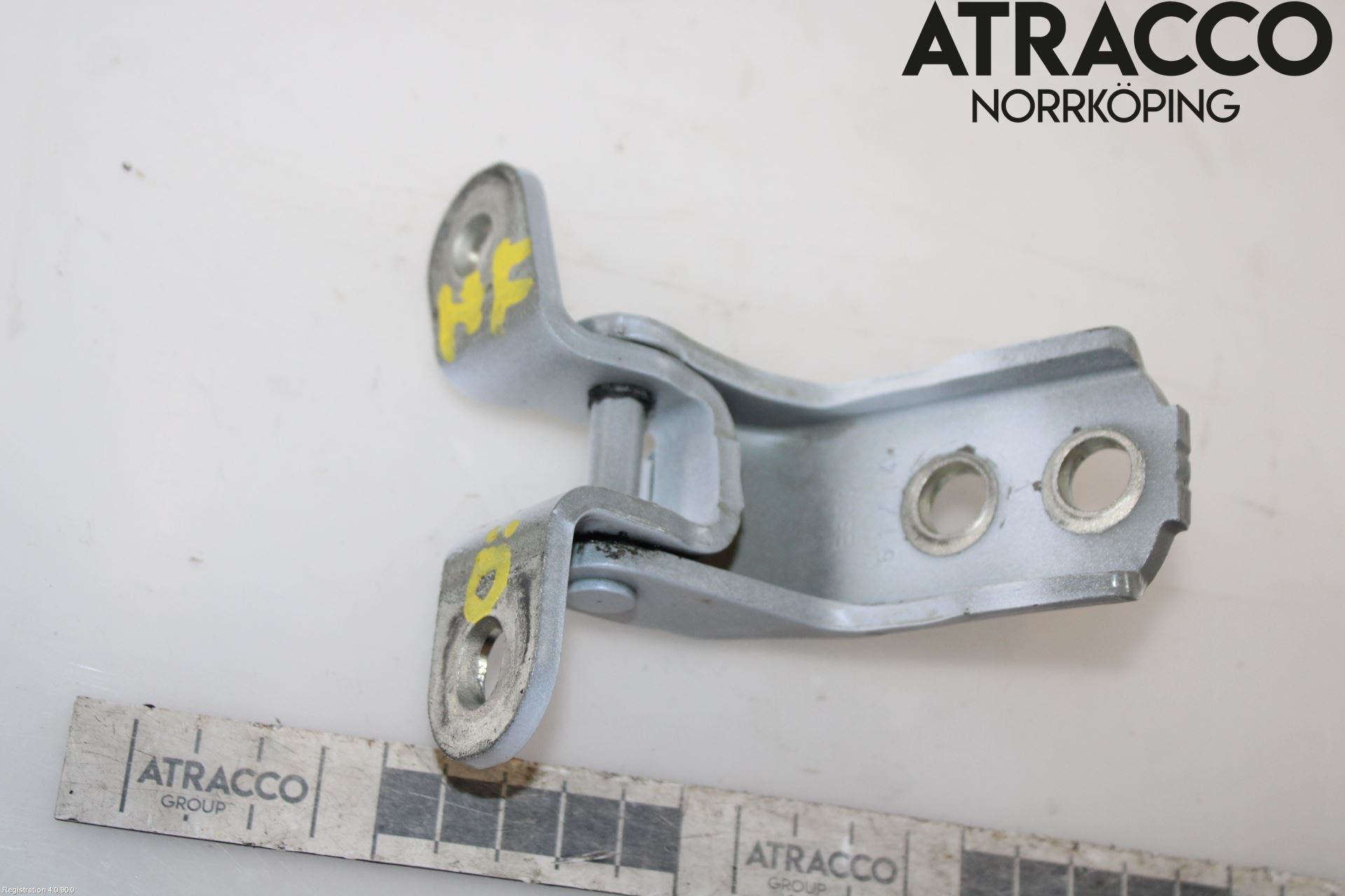 Toyota AVENSIS 09-15 Dörrgångjärn