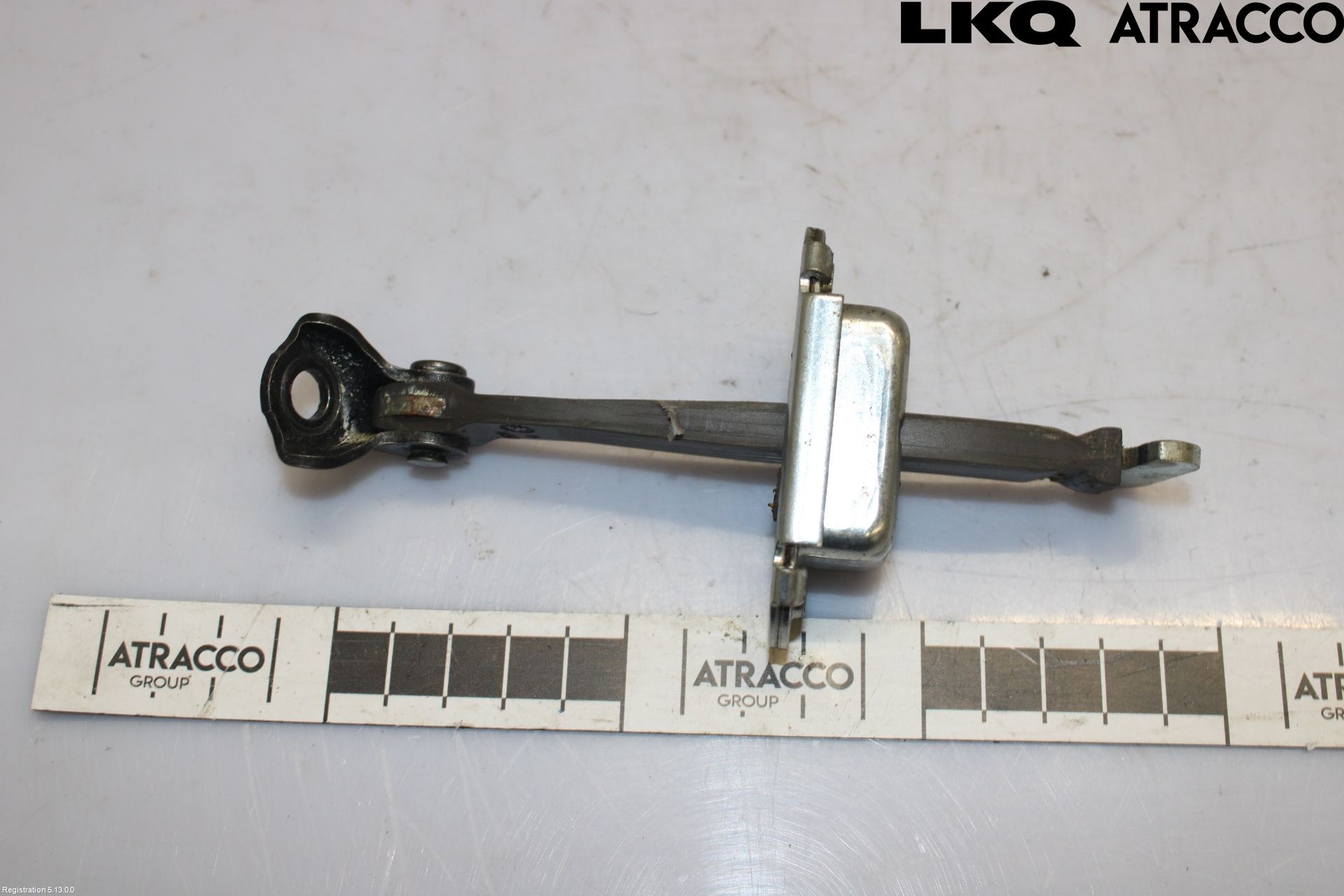 Toyota AURIS 13-19 Dörrstopp