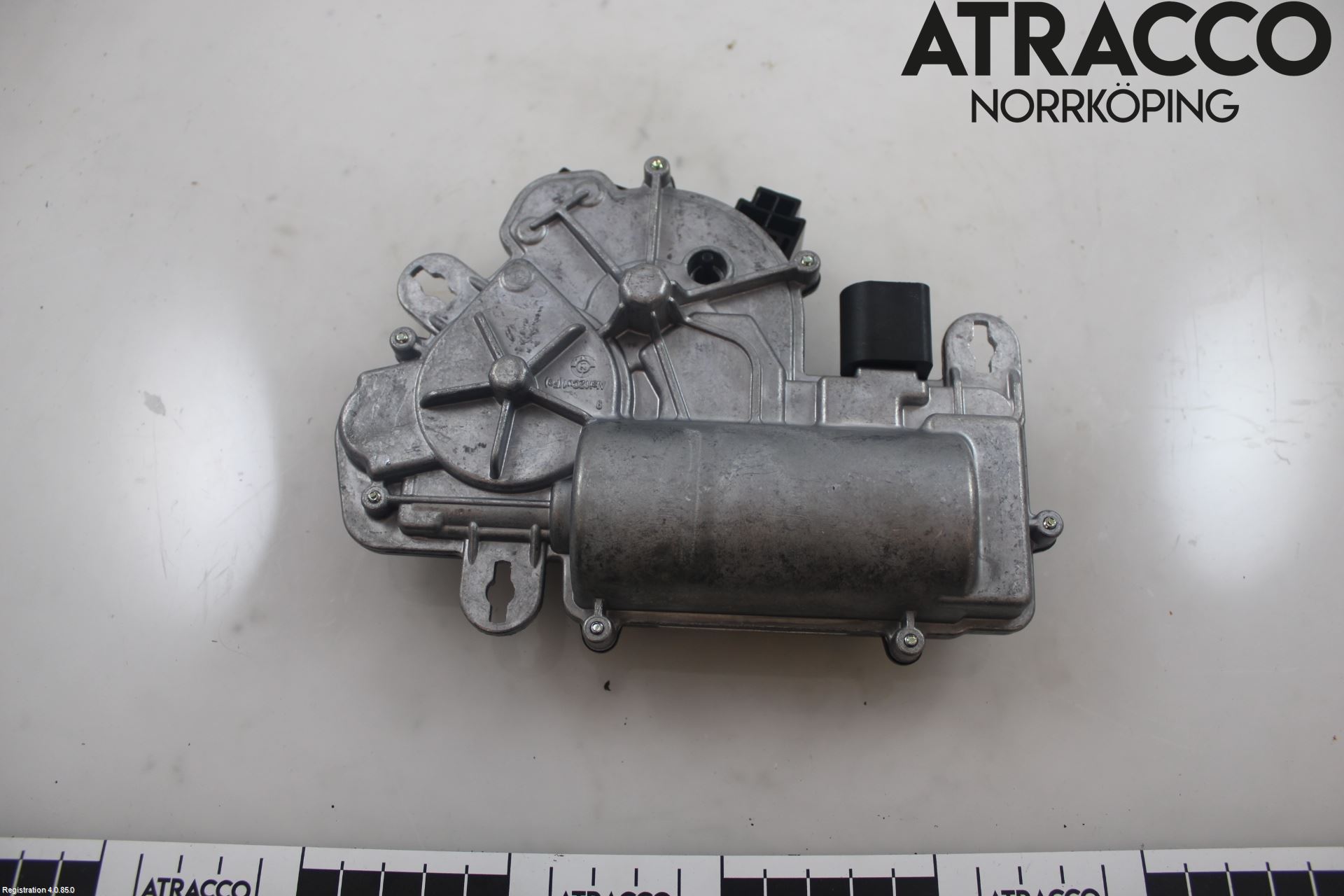 Seat LEON 20- Bakluckeöppnare Automatisk