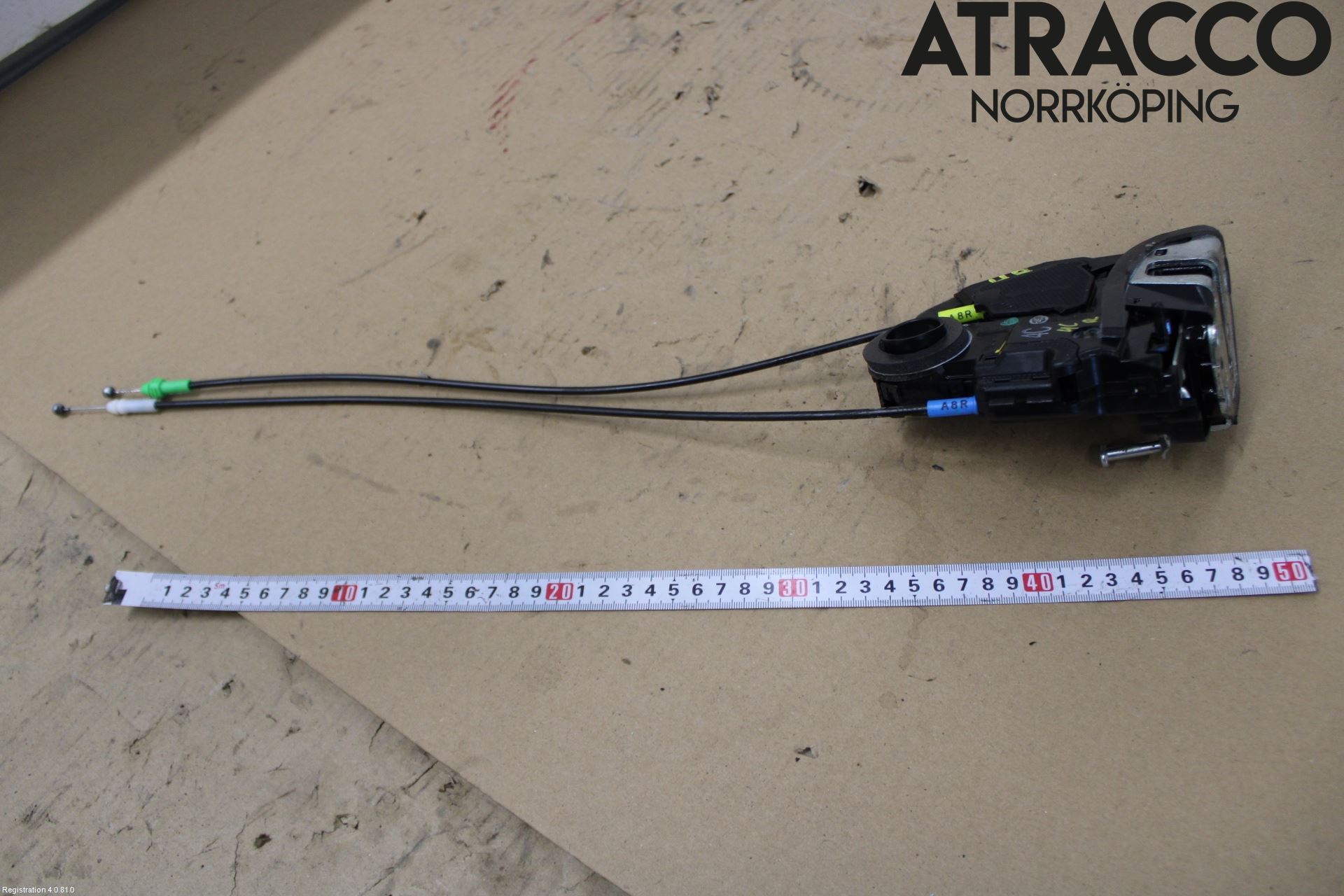 Toyota AURIS 13-19 Låskista-Dörrlås