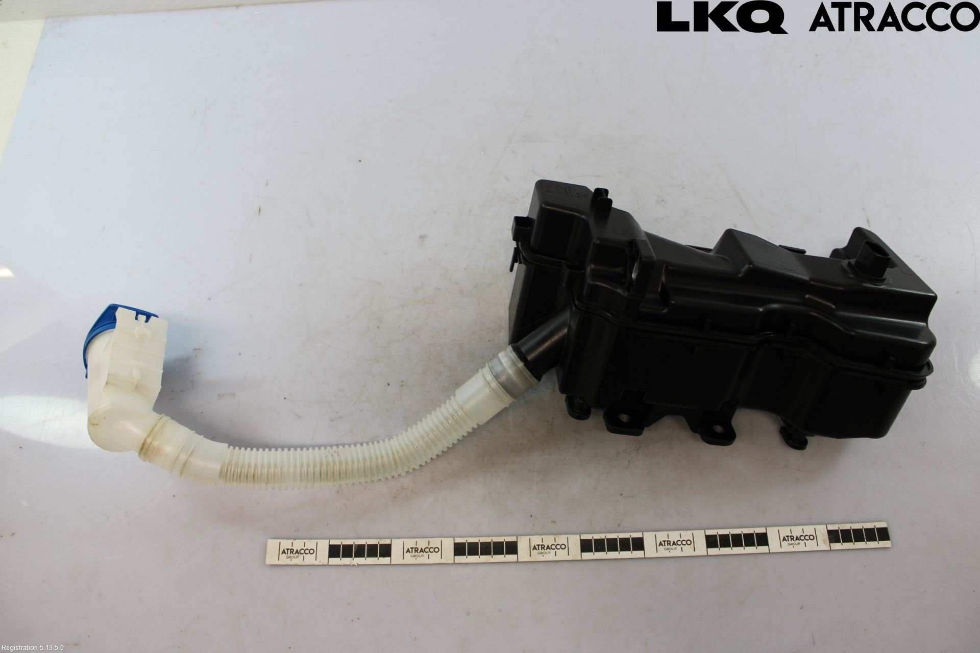 Volkswagen VW ID.7/TOURER 24- Spolartank Vindruta