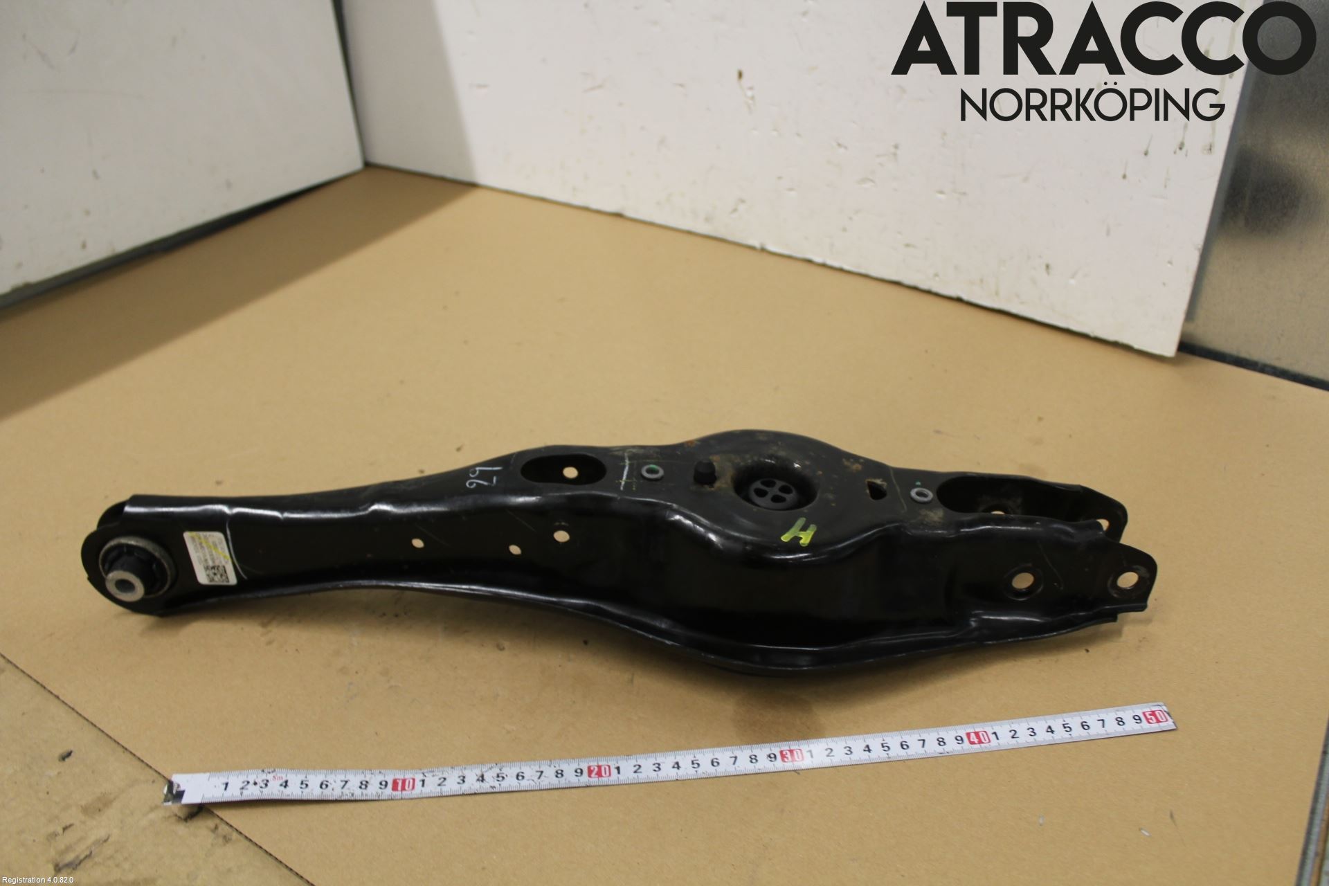 Volkswagen VW TIGUAN 16-24 Bärarm Bak Höger