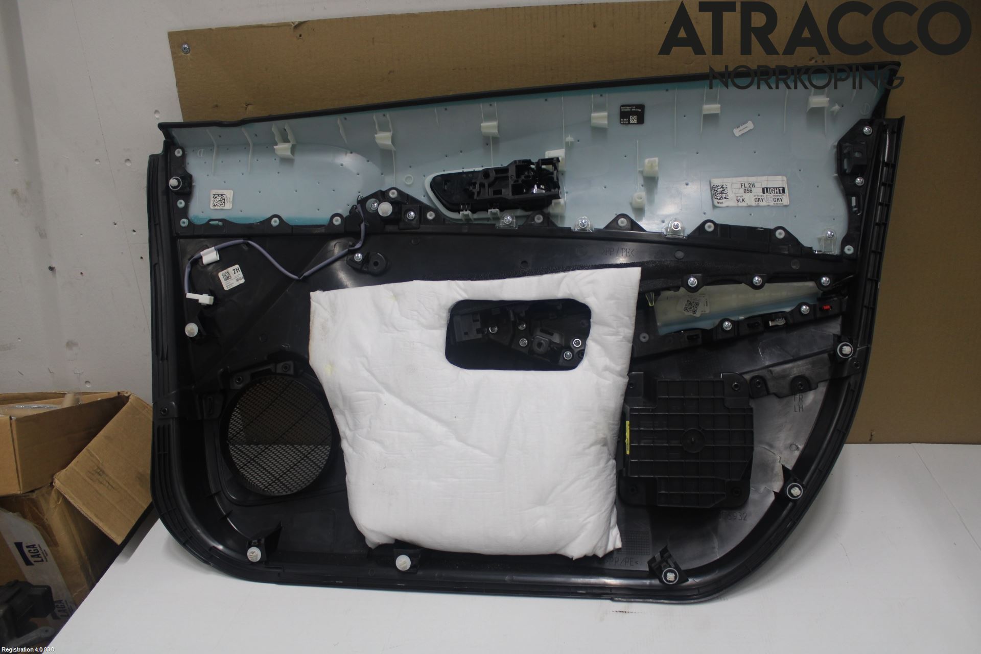 Toyota COROLLA 19- Dörrklädsel Vä