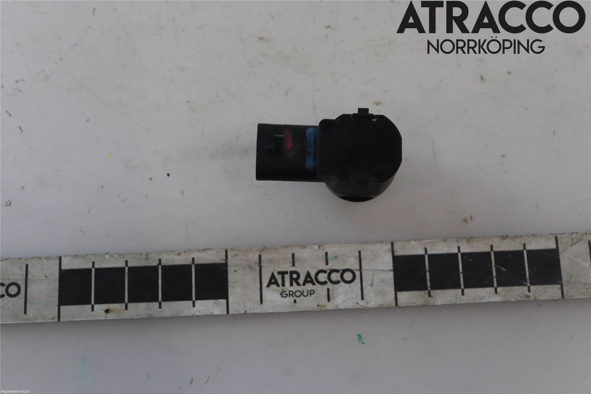 Volvo V40 12-19 Parkeringshjälp Backsensor