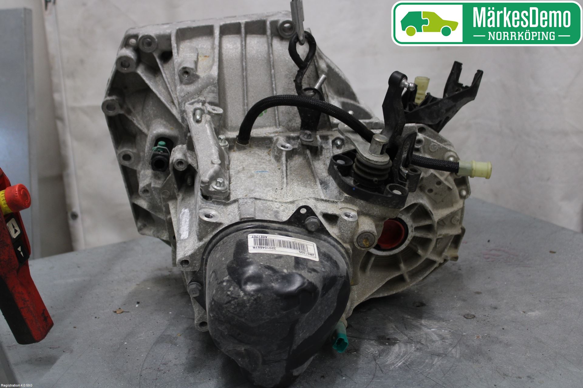 Dacia DUSTER 10-17 Växellåda Man 5 Vxl