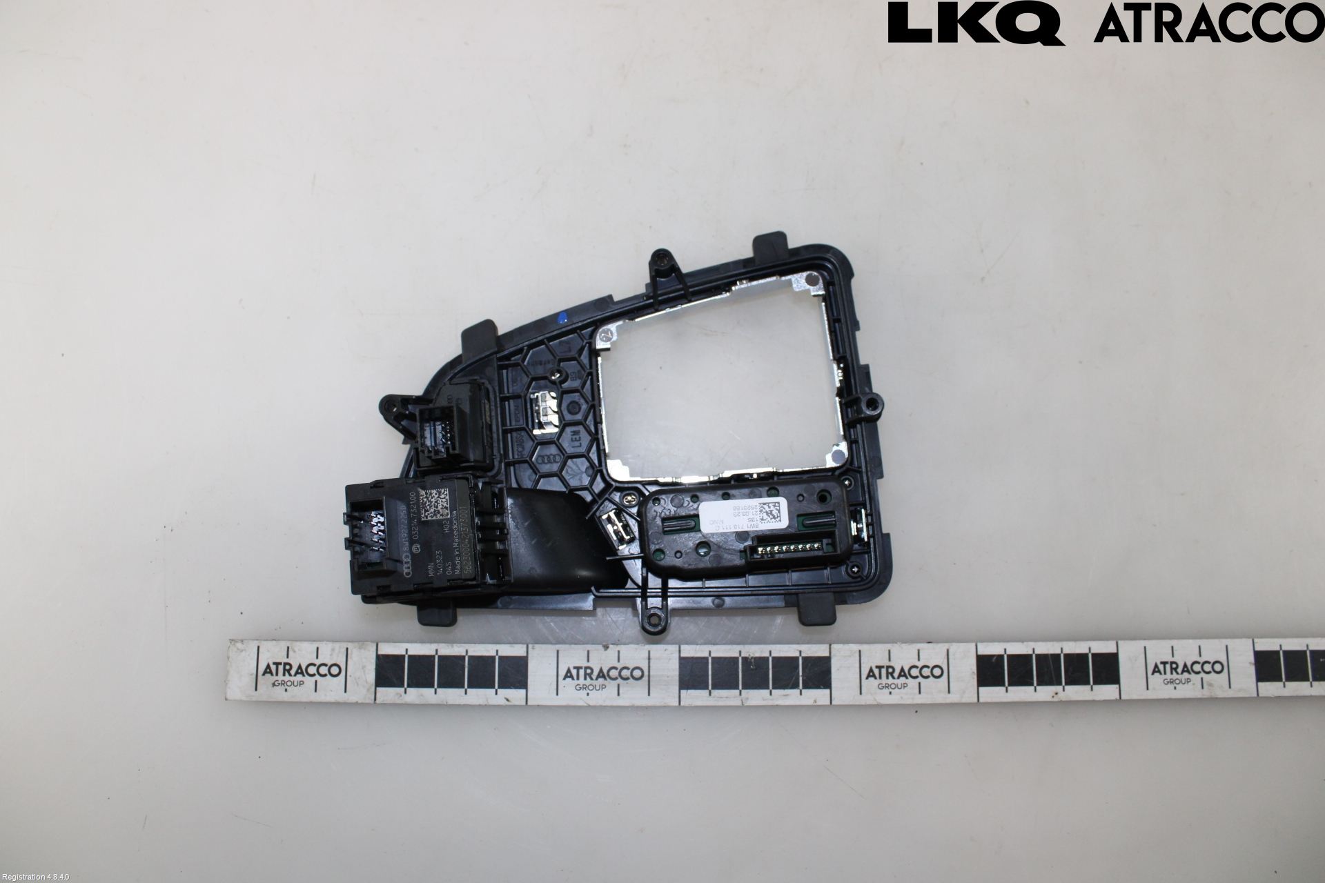 Audi A4/S4 B9 20- Inredning Sarg Växelspak