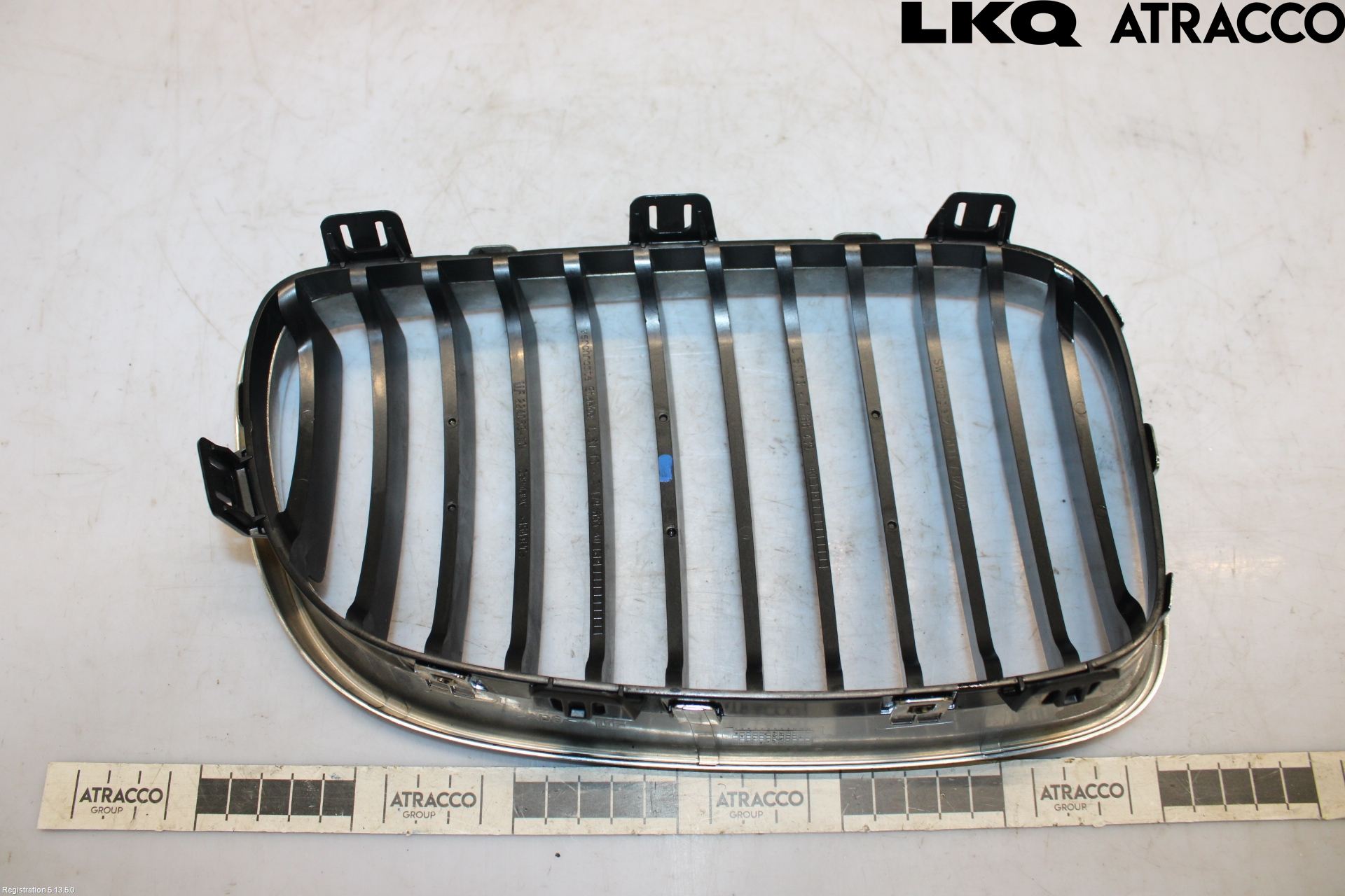 BMW 1 E87/81 5D/3D 03-11 Grilldel Vänster