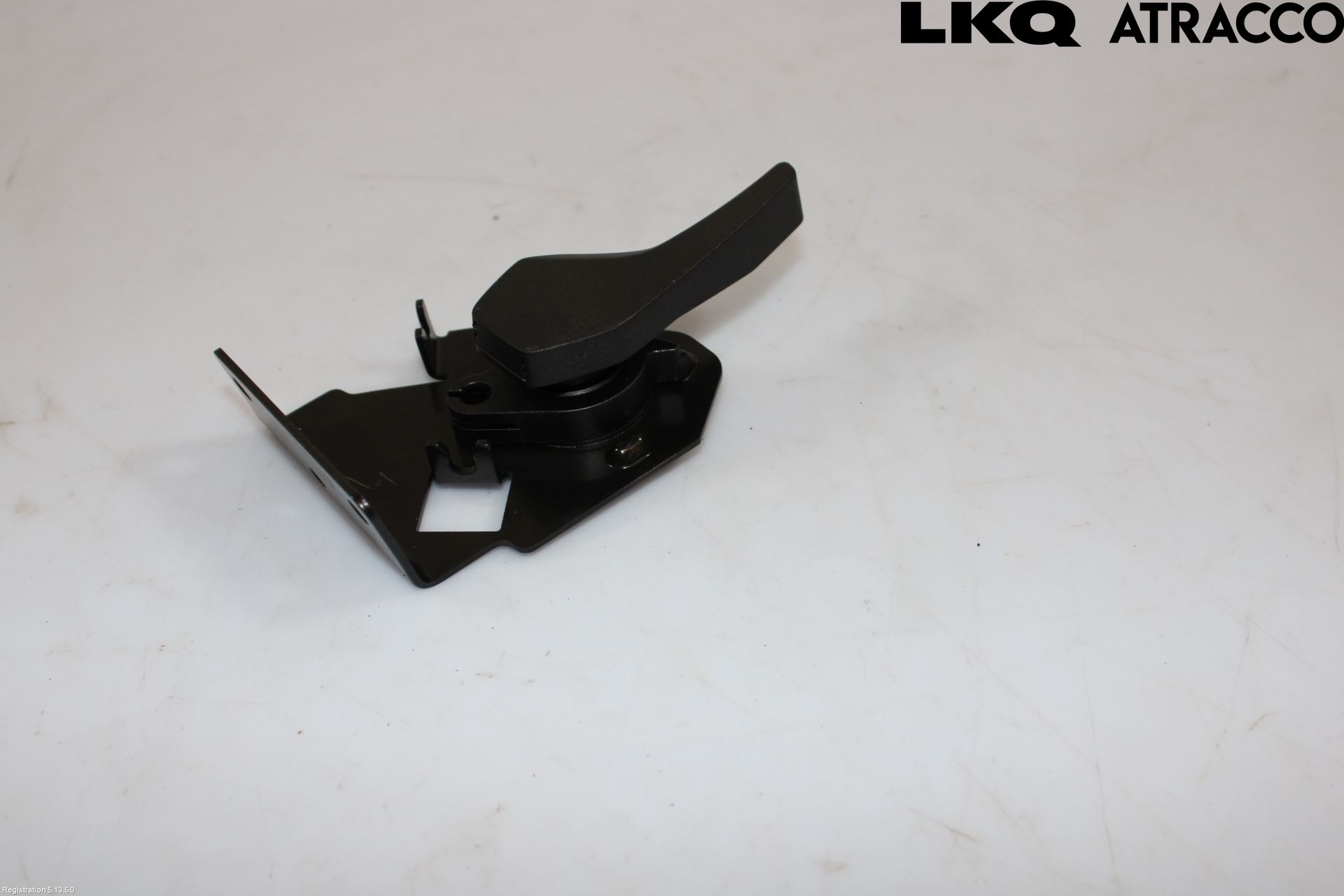 Audi A3/S3 8Y 21- Huvlås Wire-Spak