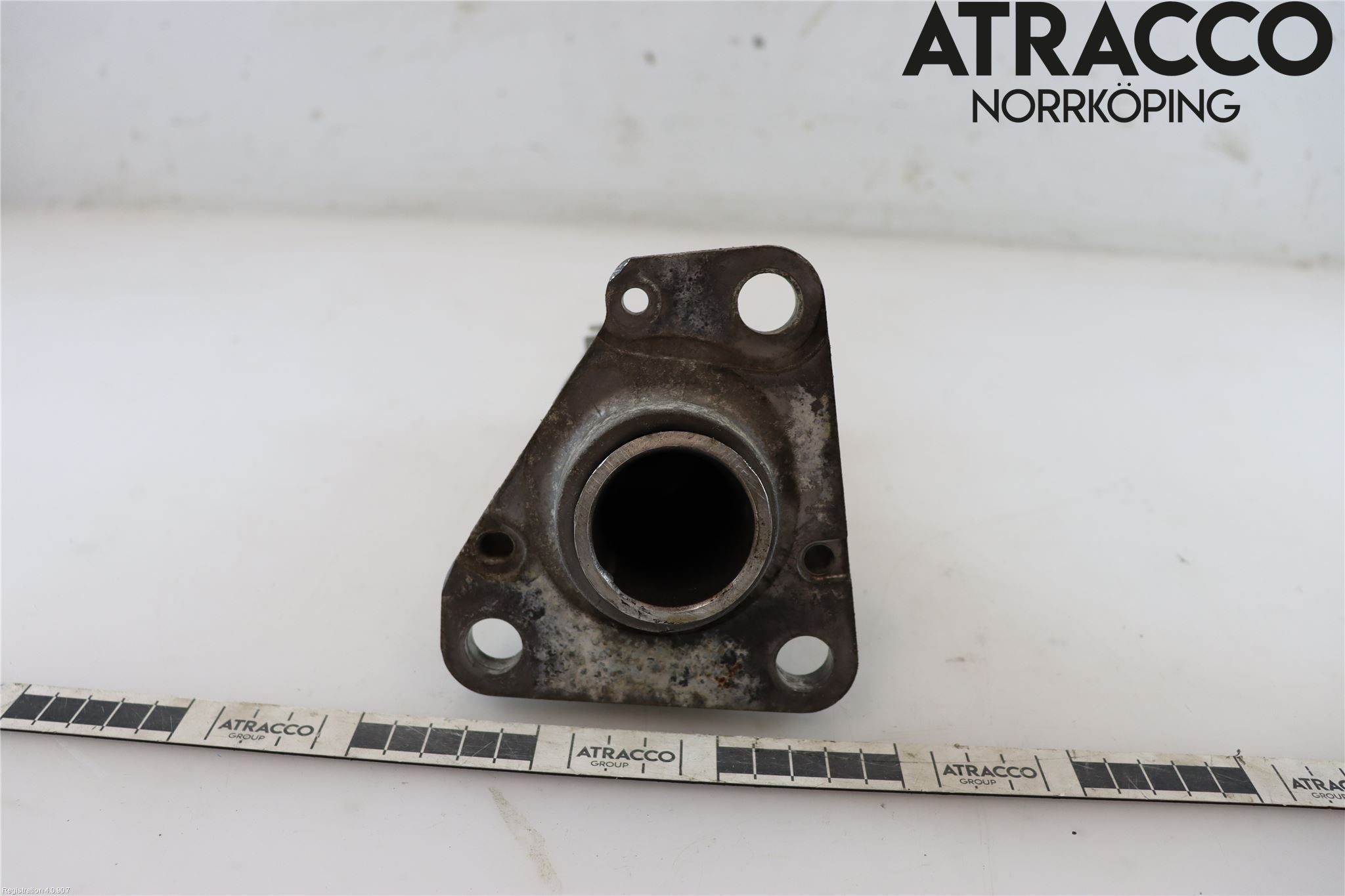 Audi A4/S4 01-05 Stötfångarbärjärn Fram