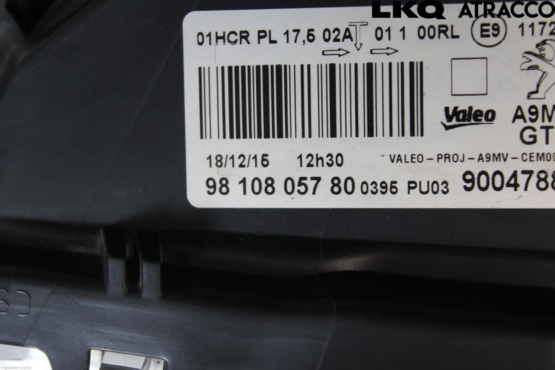 Peugeot PEUGOT 208 16-19 Strålkastare Vänster