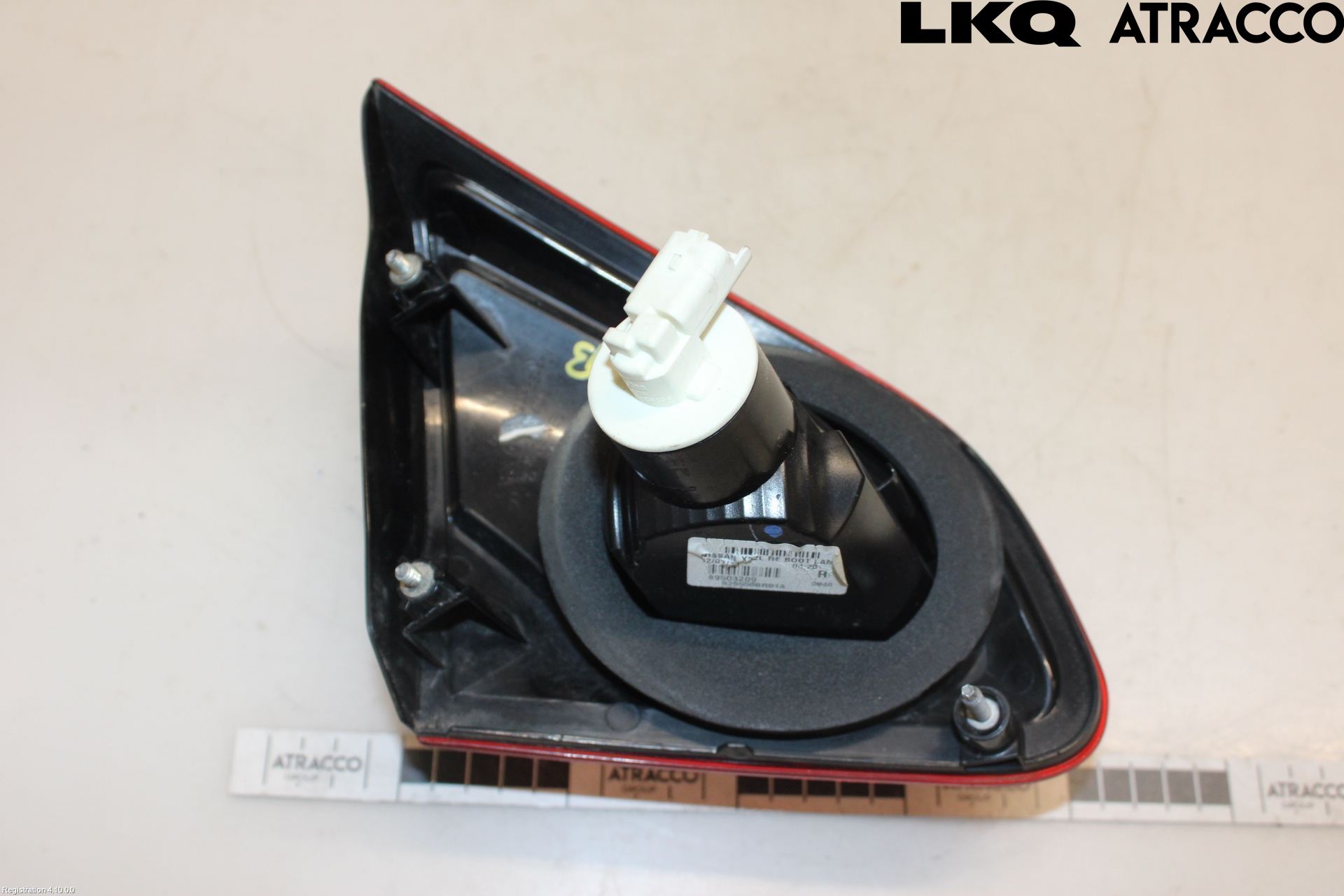 Nissan QASHQAI 10-14 Bakljus Lucka Hö