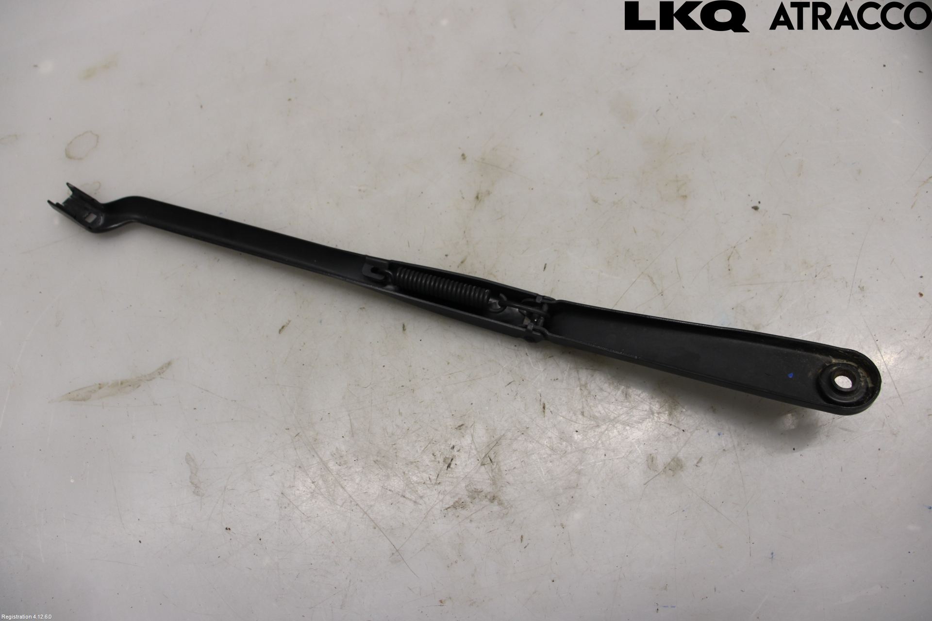 BMW 5 G30/G31/F90 17-23 Torkararm Armar Vindruta
