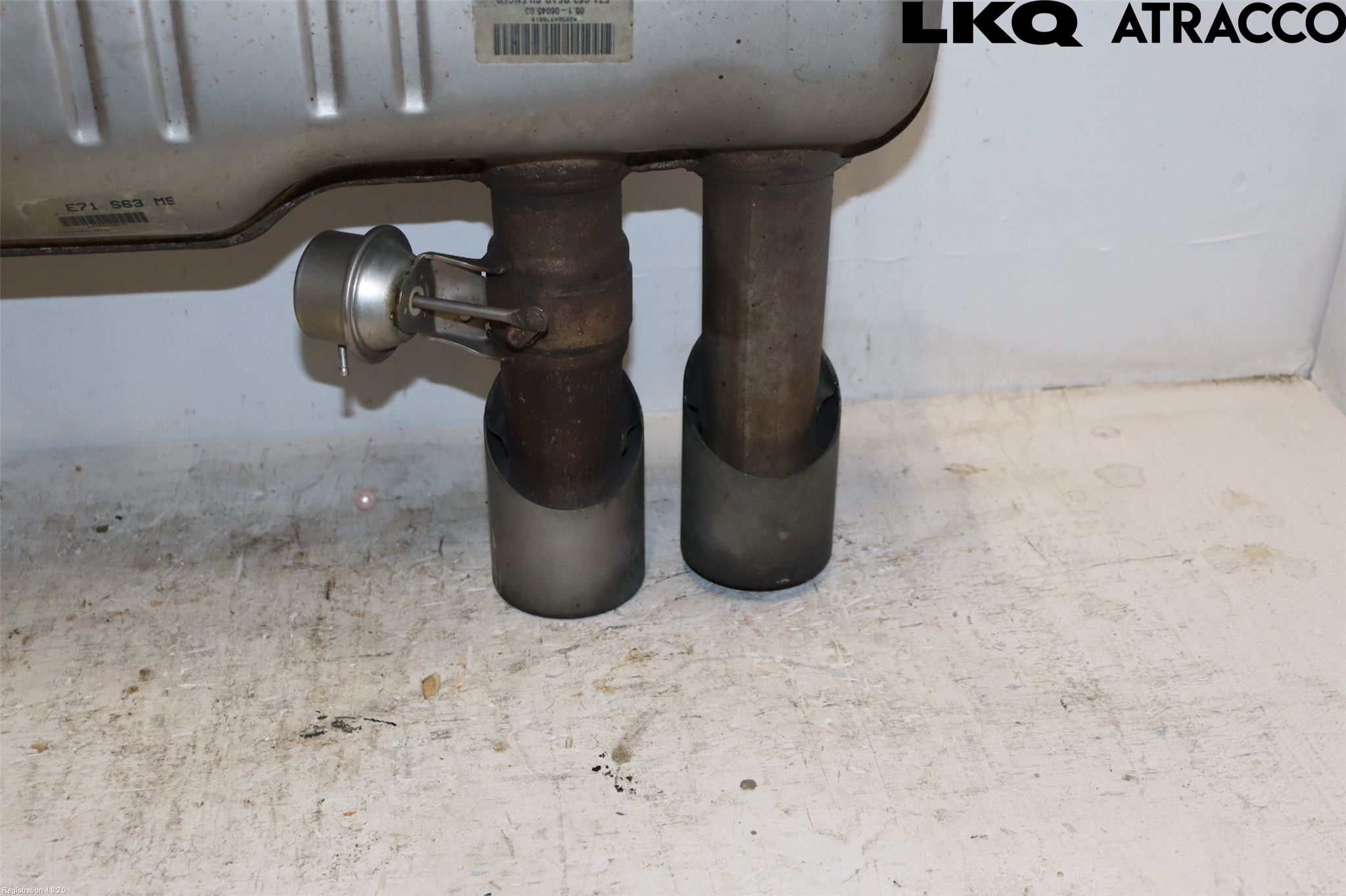 BMW X6 E71/E72   08-14 Avgas Bakre Dämpare