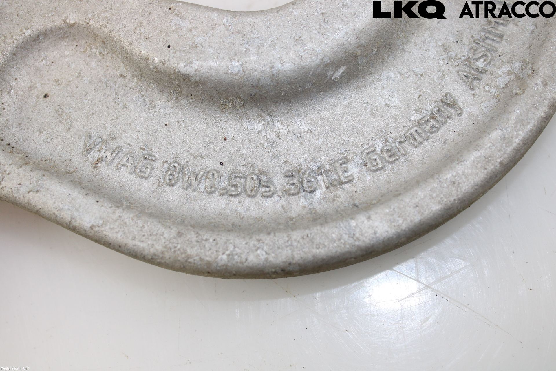 Audi A4/S4 B9 20- Bärarm Bak Övre Höger