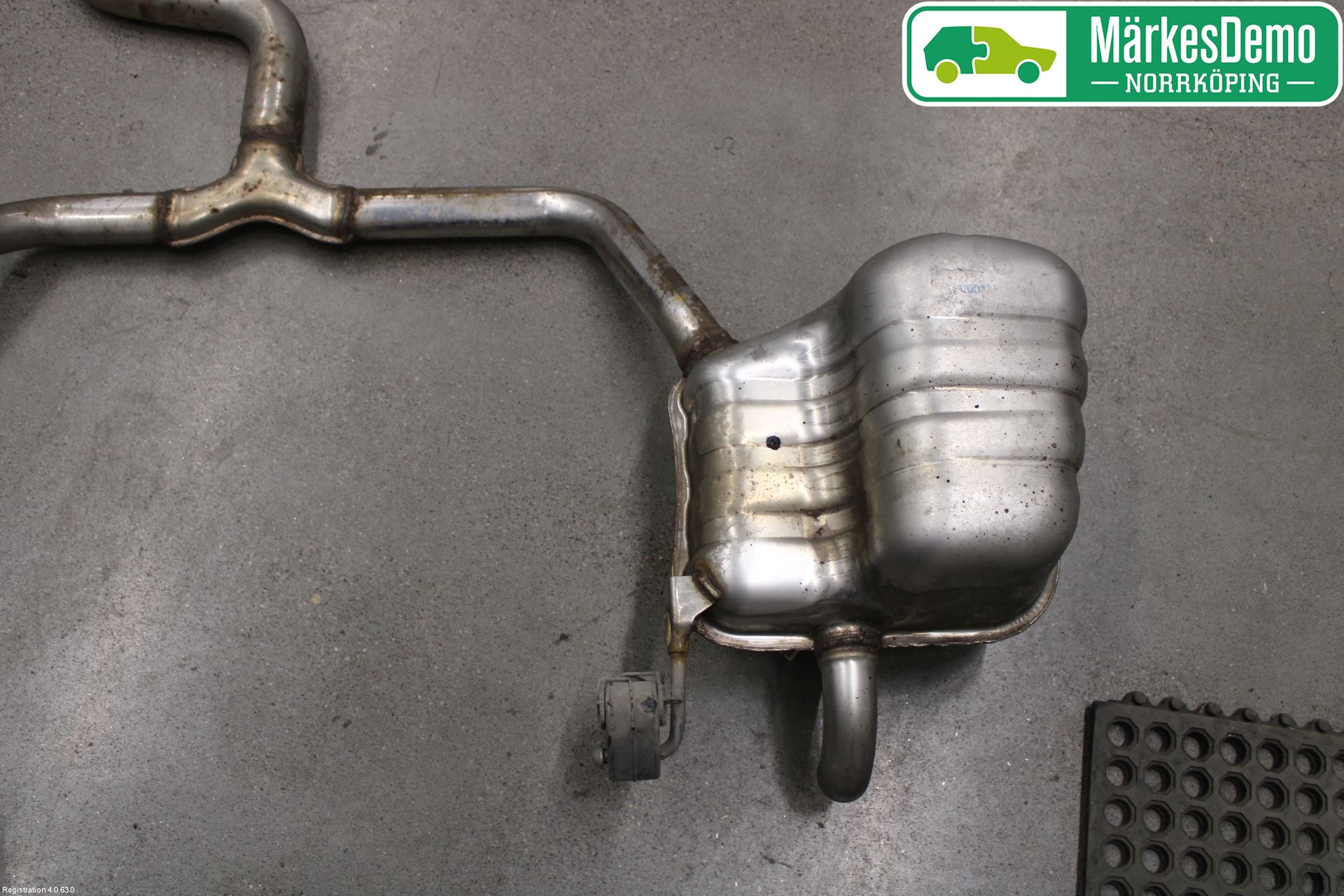 Volkswagen VW PASSAT 15-19 Avgas Halvsats