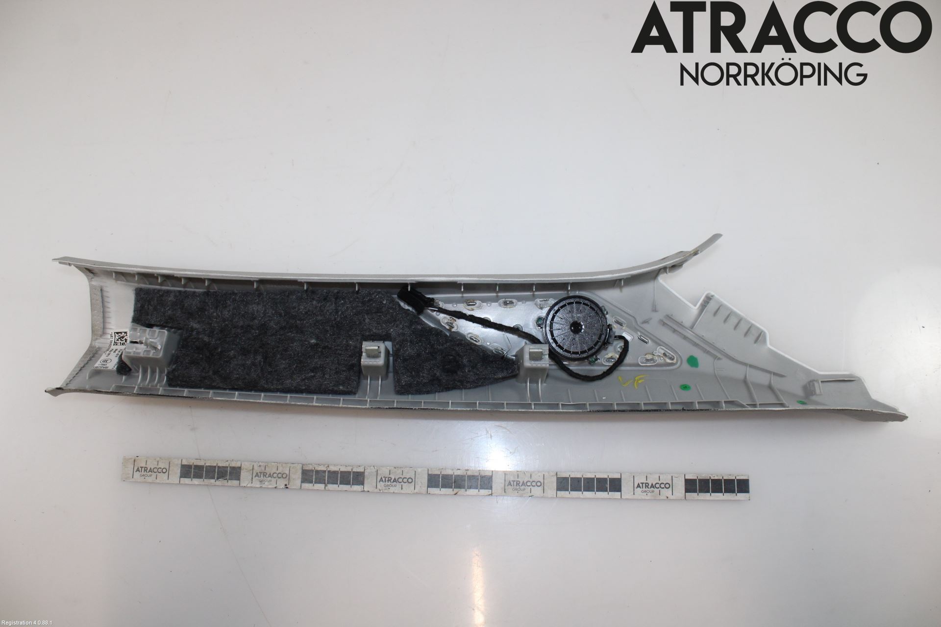 Volkswagen VW TOUAREG CR 18- Inr Plastd A-B-C Stolpe