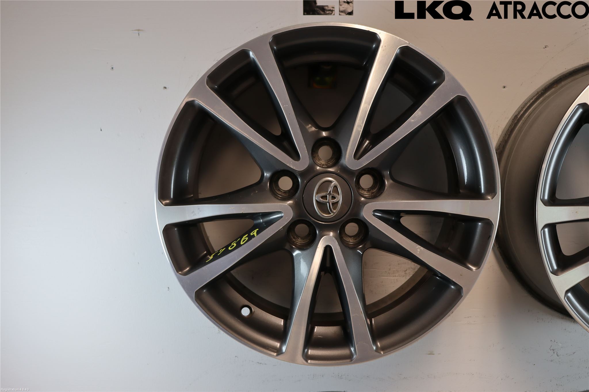 Toyota AVENSIS 16-18 Fälgsats Aluminium
