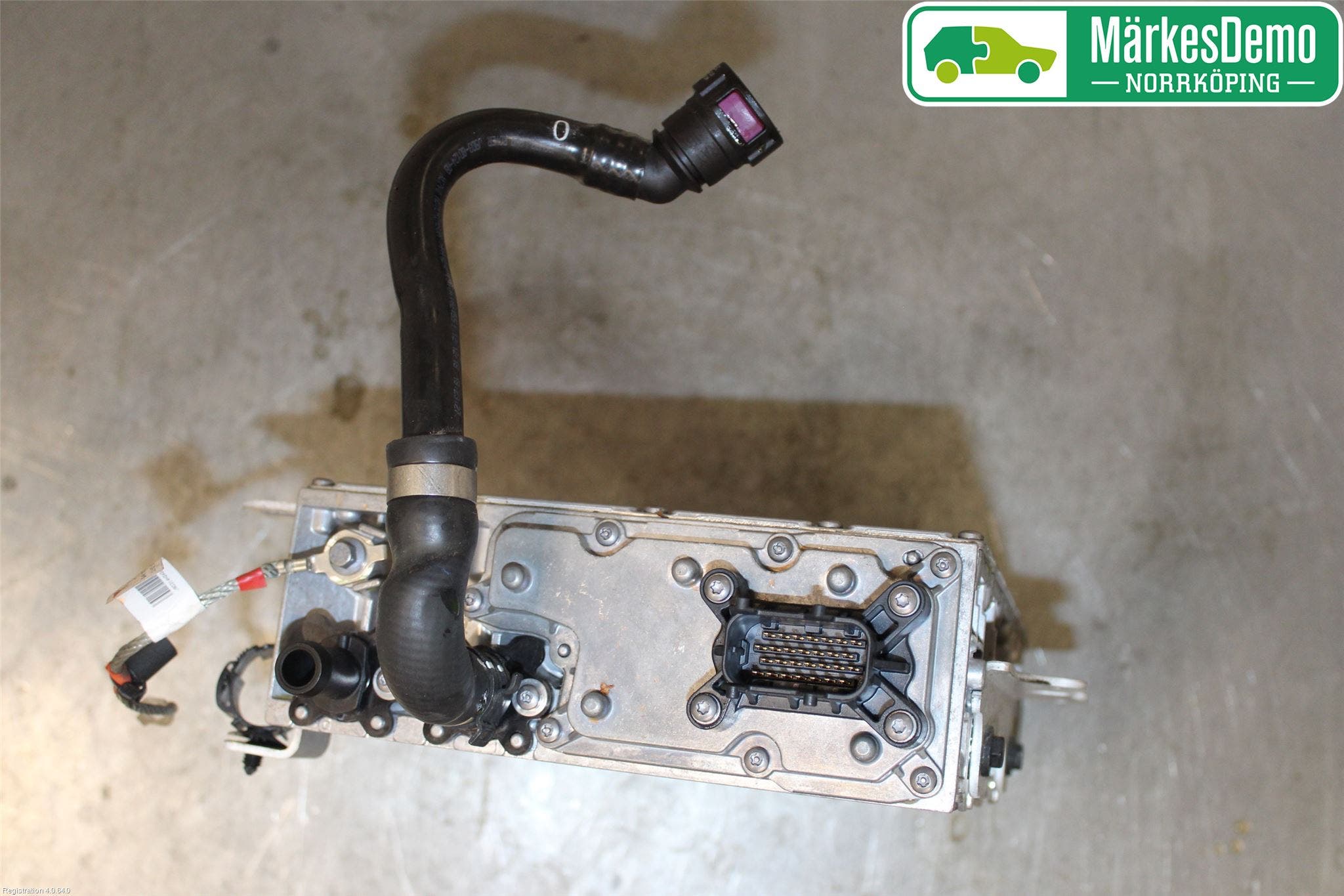 Jaguar I-PACE 18- Inverter Hybrid