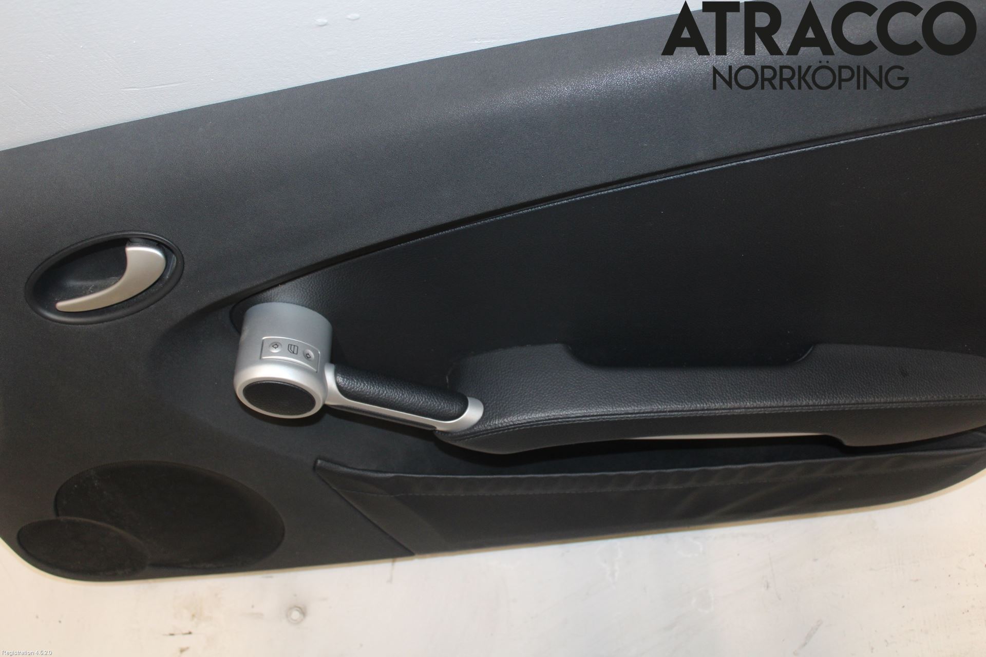 Mercedes-Benz MB SLK 200-350 (R171) 05-11 Dörrklädsel Hö