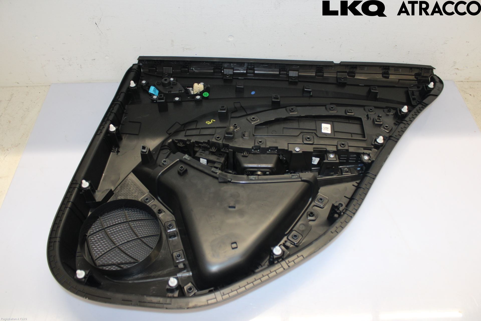MG 3 HYBRID+ 25- Dörrklädsel Vä