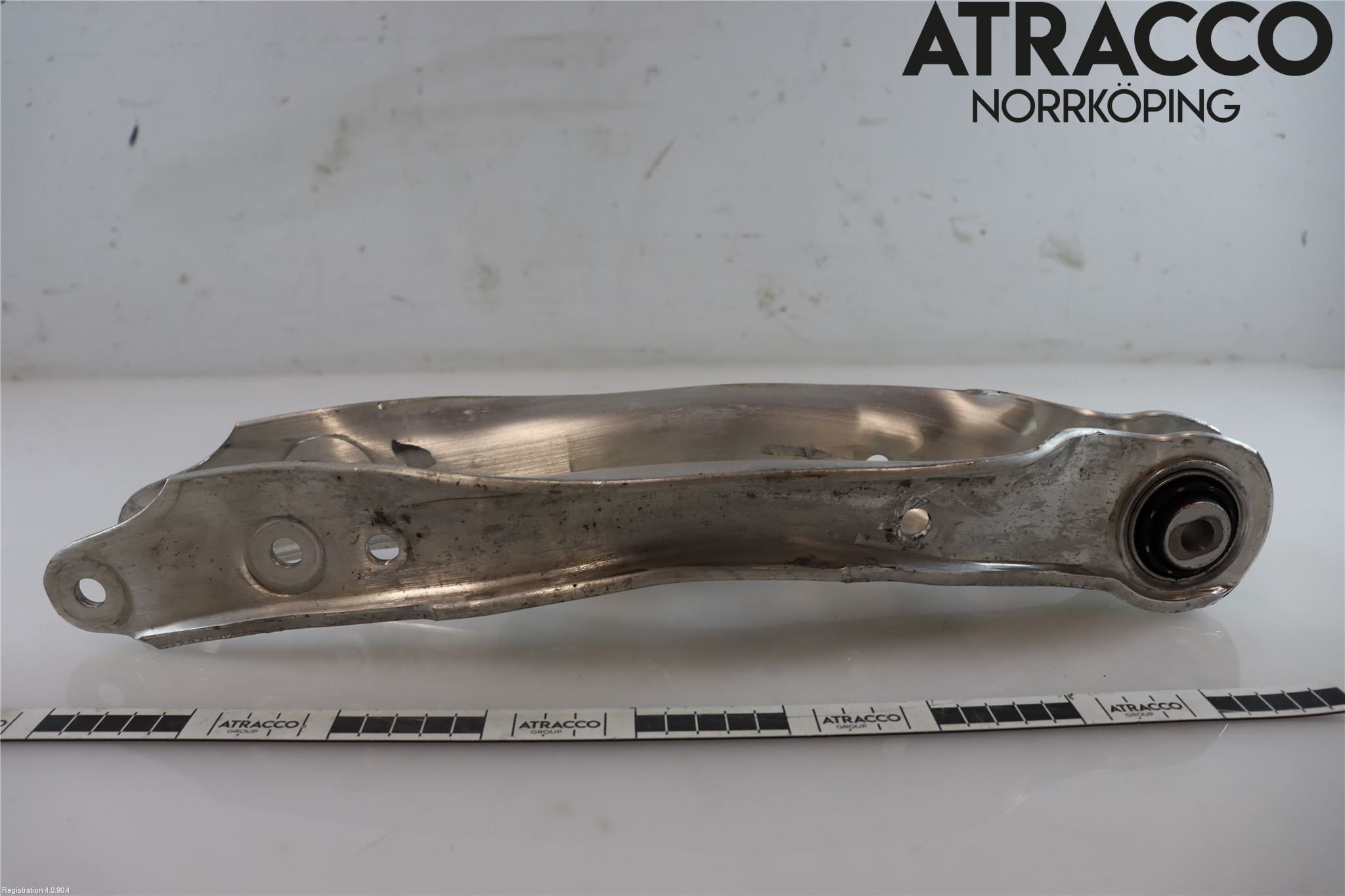 Audi A4/S4 B9 20- Bärarm Bak Vänster