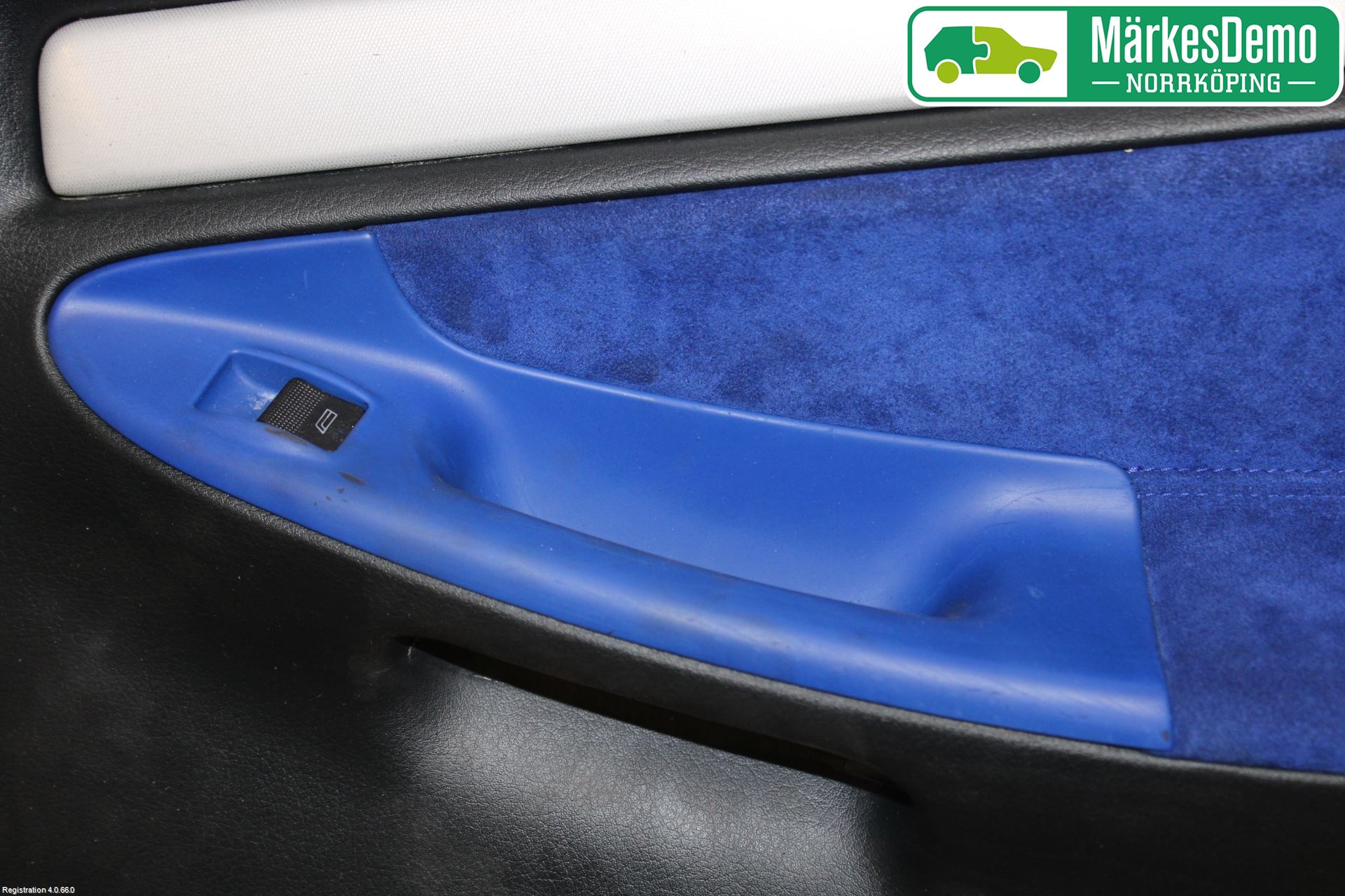 Audi A4/S4 99B-00 Dörrklädsel Hö