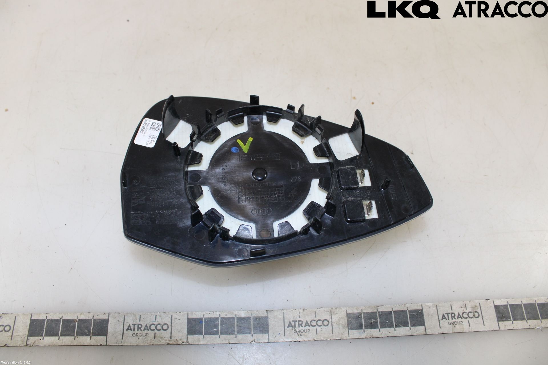 Audi A4/S4 B9 16-19 Spegelglas Vä