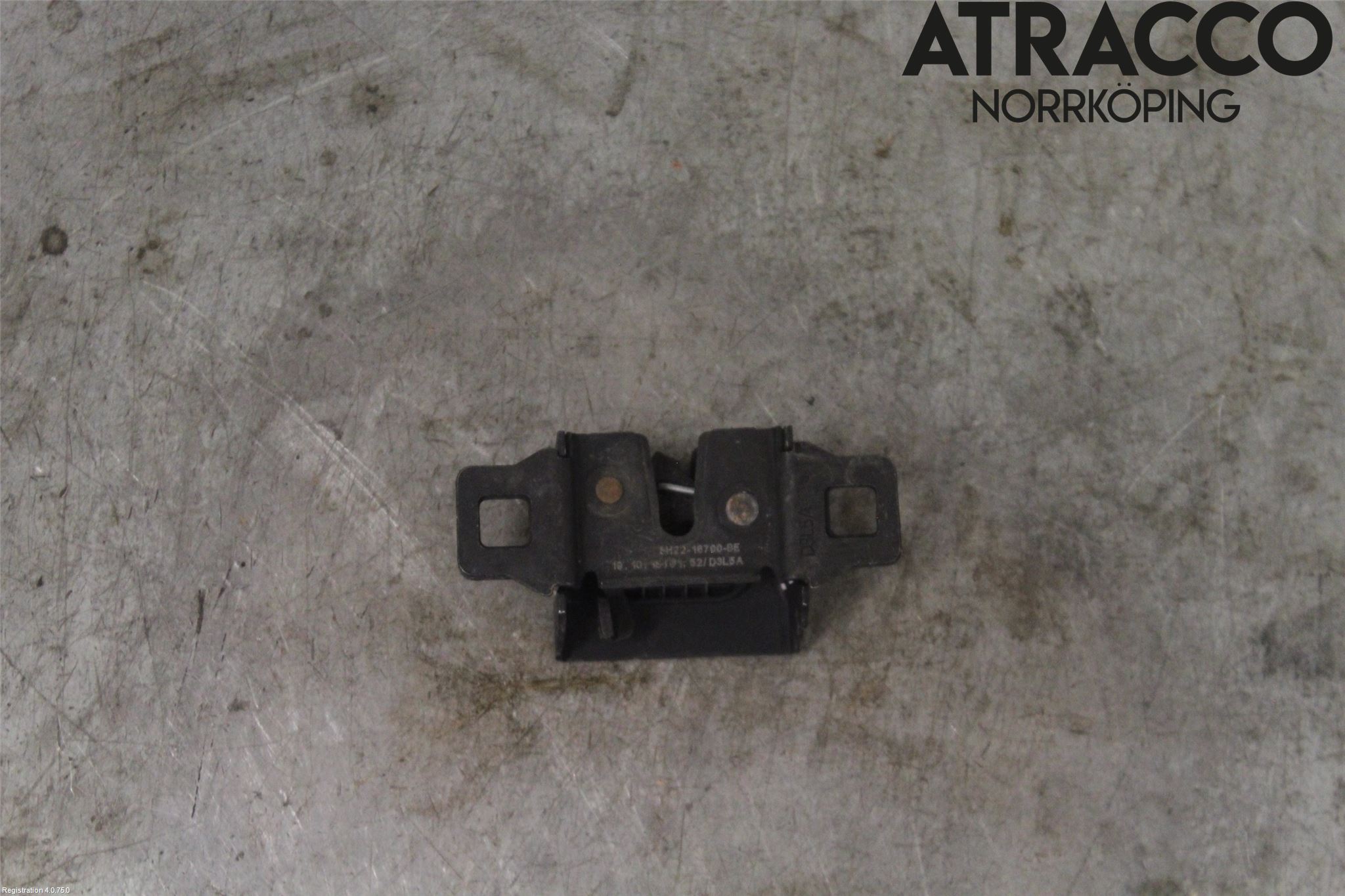 Jaguar I-PACE 18- Huvlås