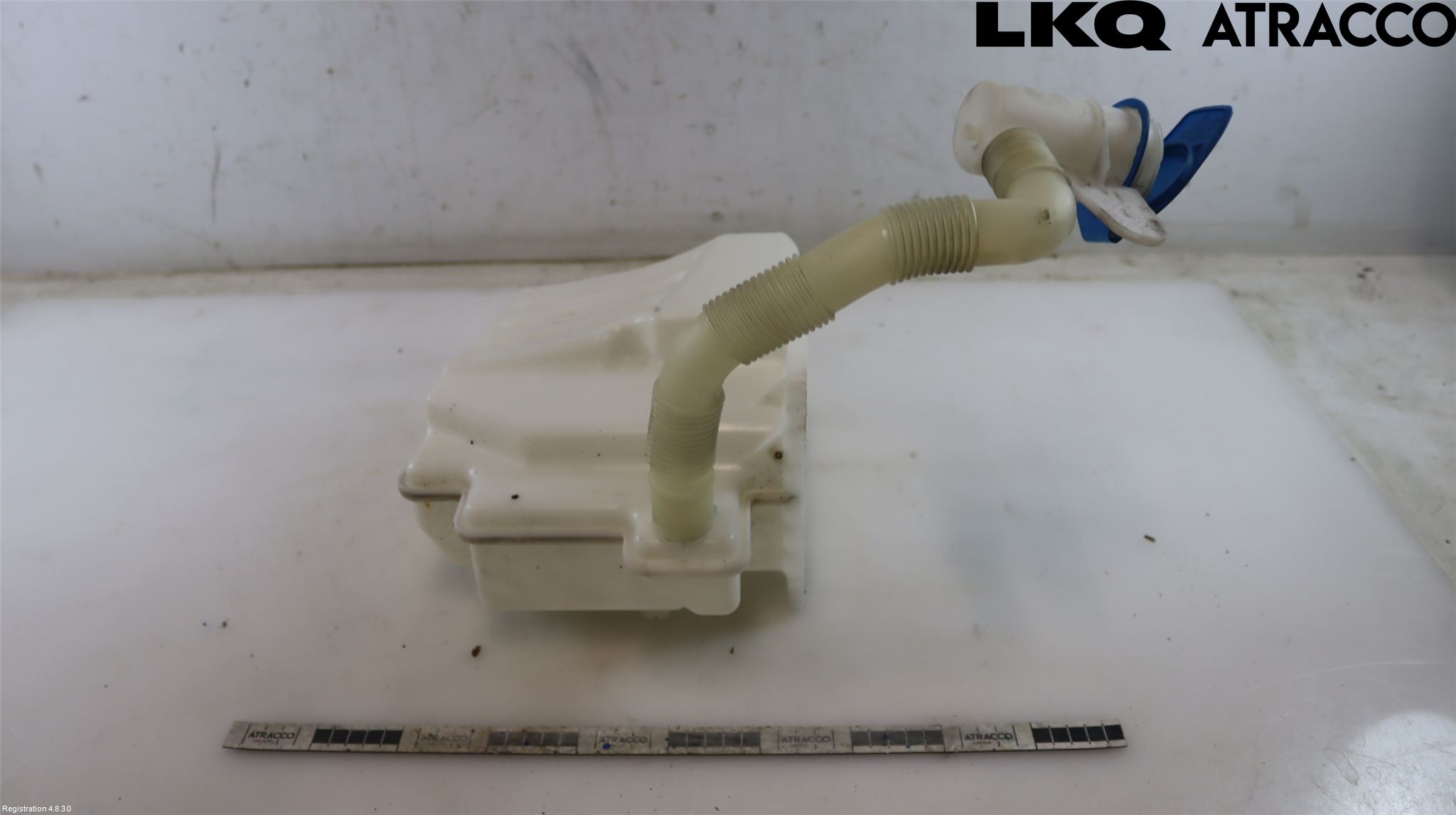 Volkswagen VW GOLF VI 09-13 Spolartank Vindruta-Strål