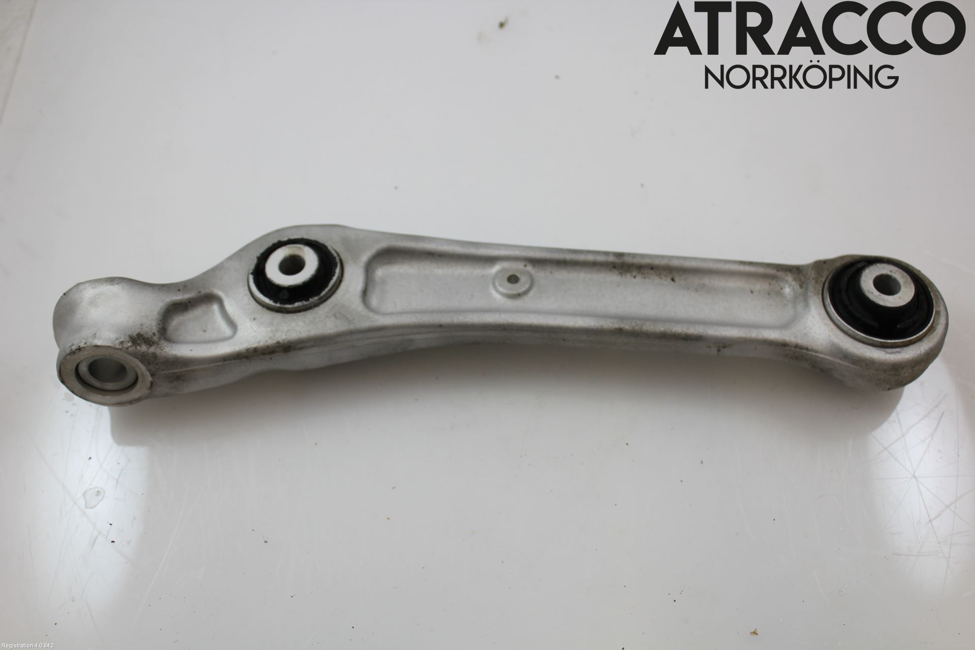 Audi A4/S4 B9 16-19 Bärarm Fram Undre Vä