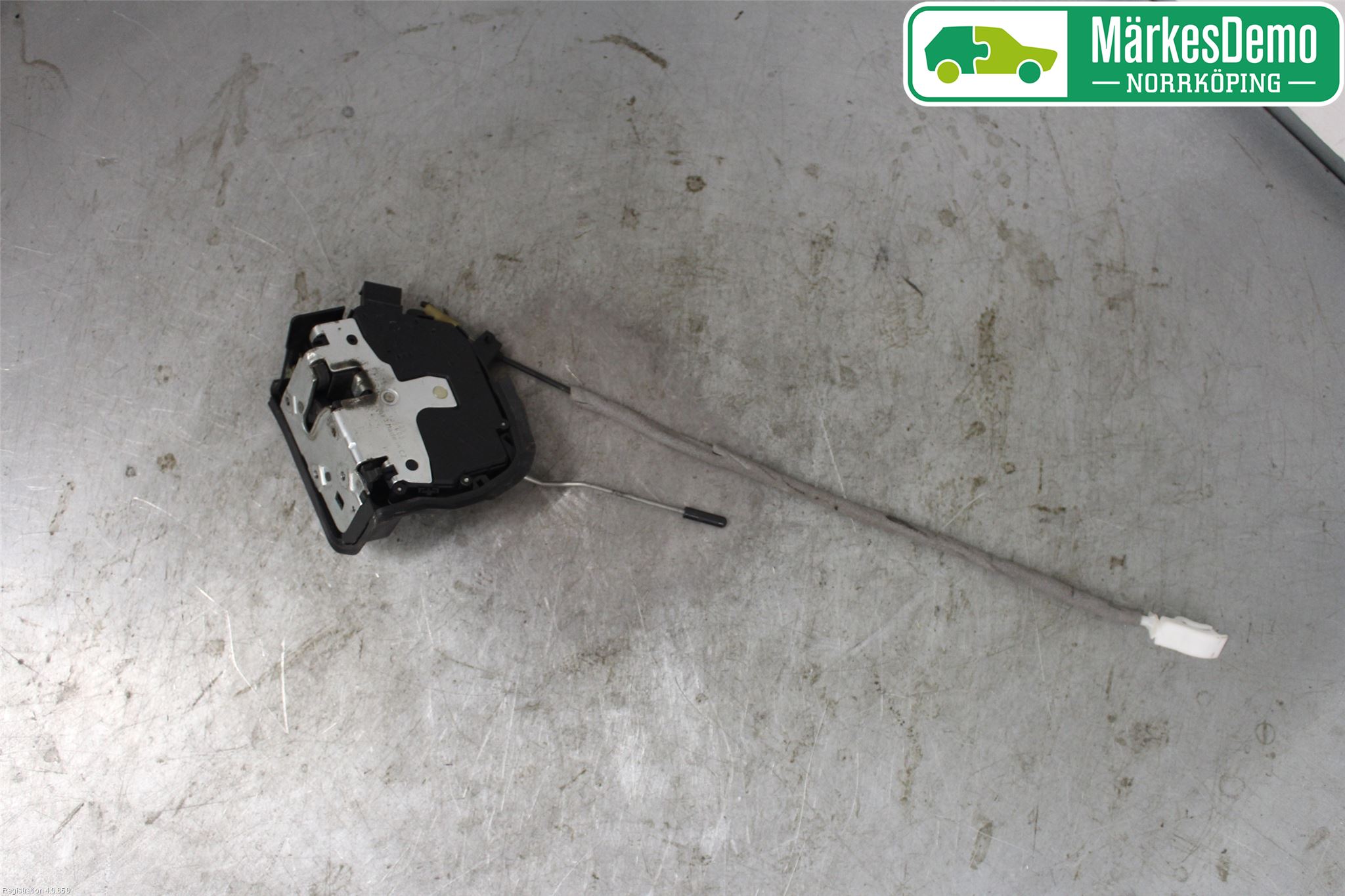 BMW X5 E53     99-06 Låskista-Dörrlås