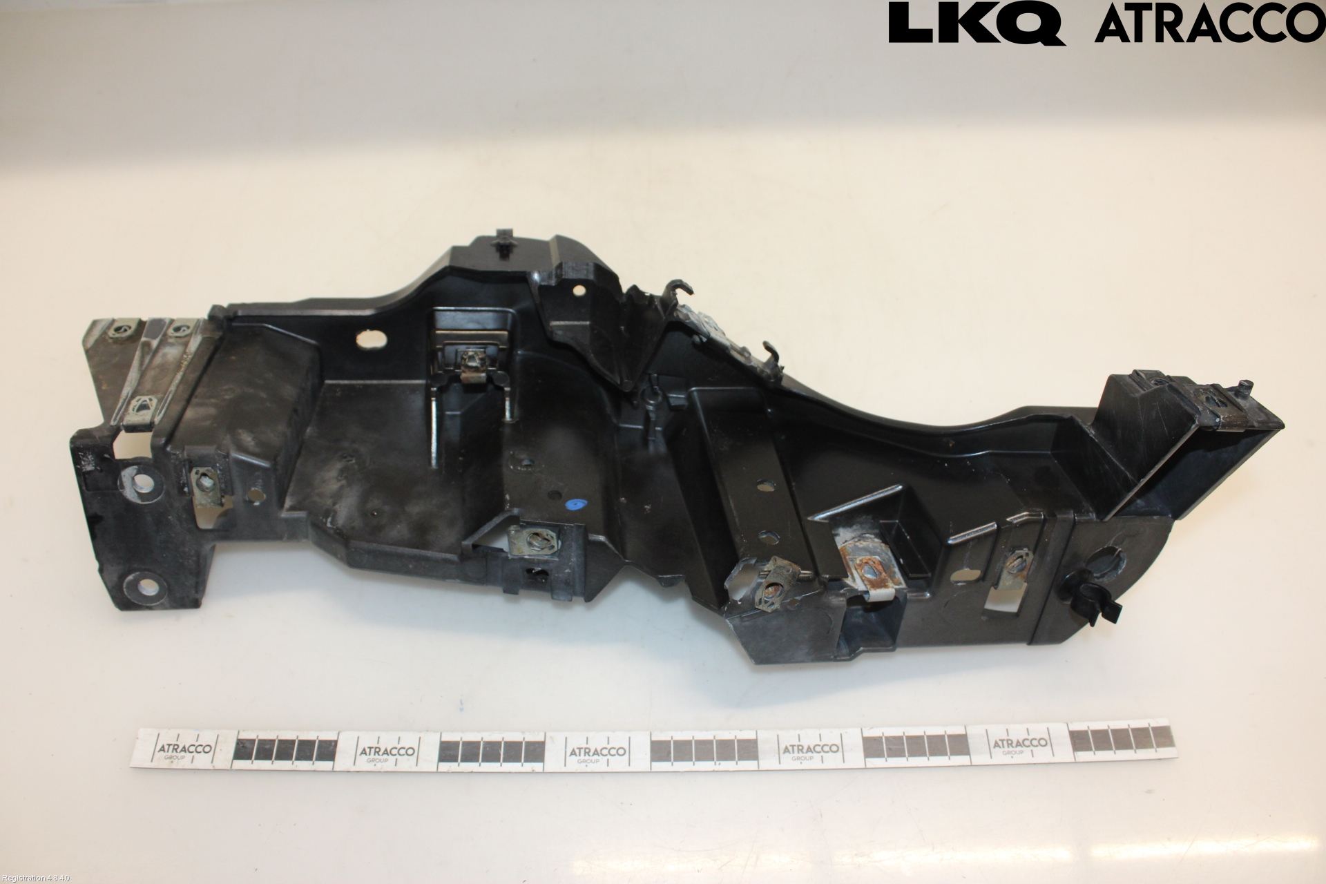 Jaguar S-TYPE Strålkast Fästsarg