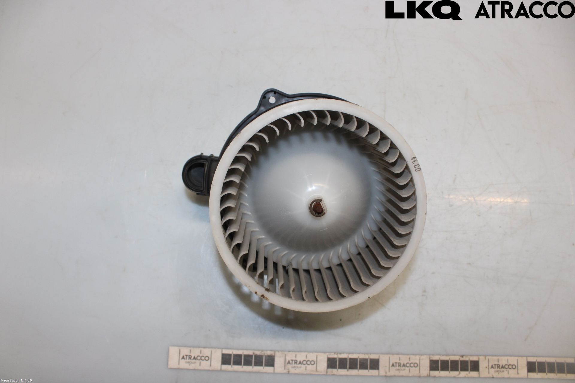 Kia CARENS III 13-19 Värmefläkt