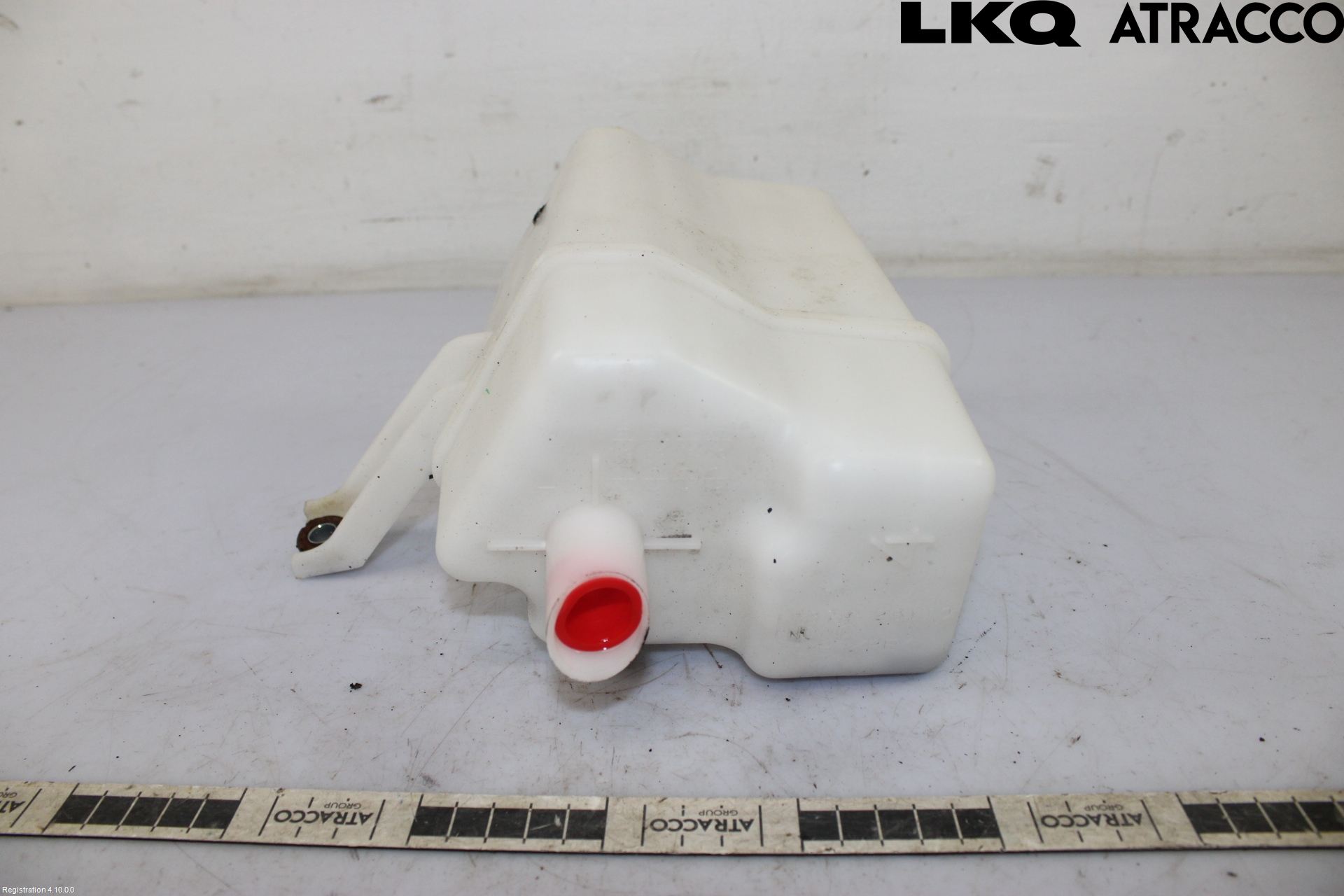 Toyota RAV 4 06-12 Spolartank Vindruta-Strål