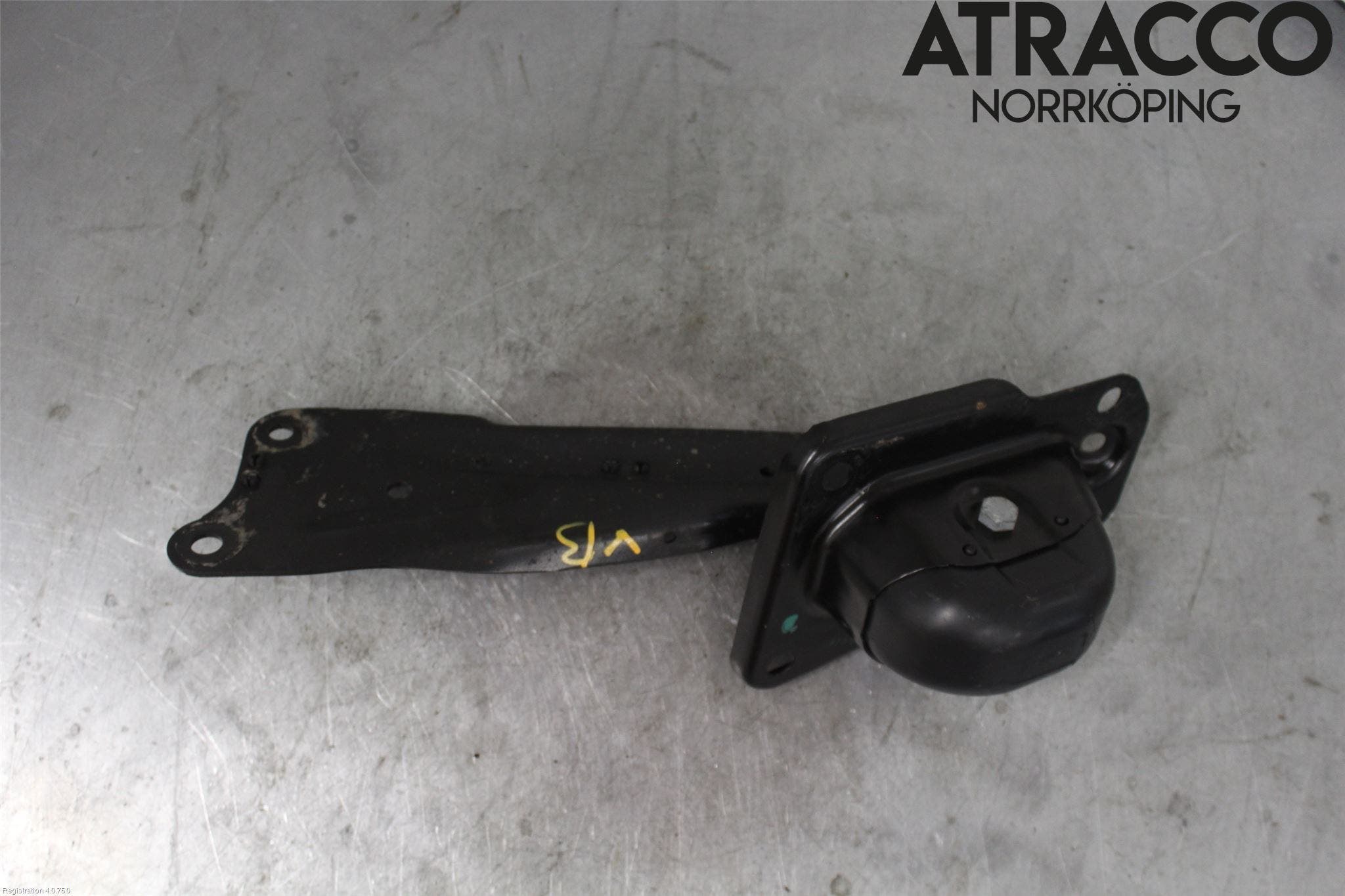 Skoda SUPERB 09-15 Bärarm Bak Vänster