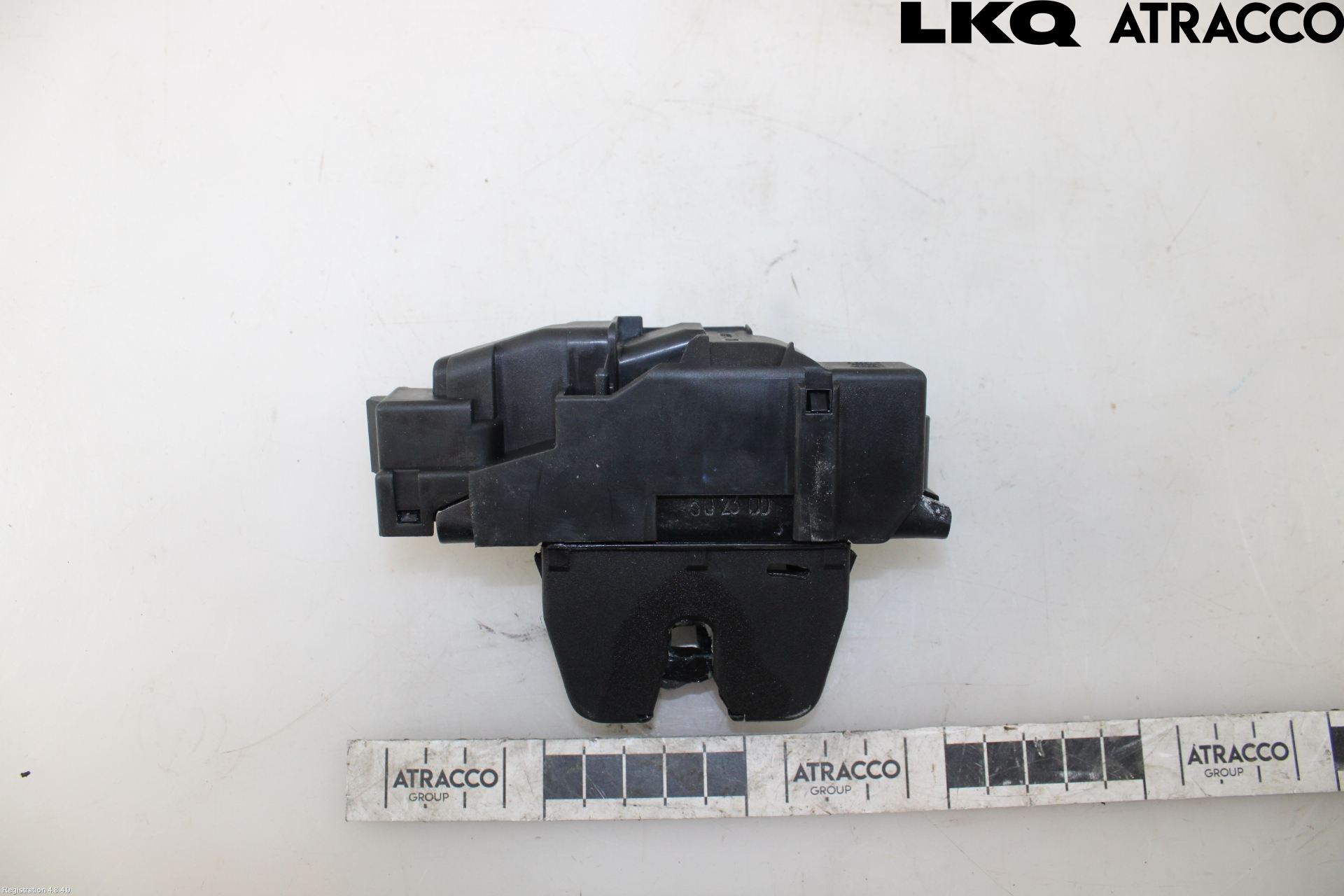 Opel ASTRA L 22- Låskista Baklucka