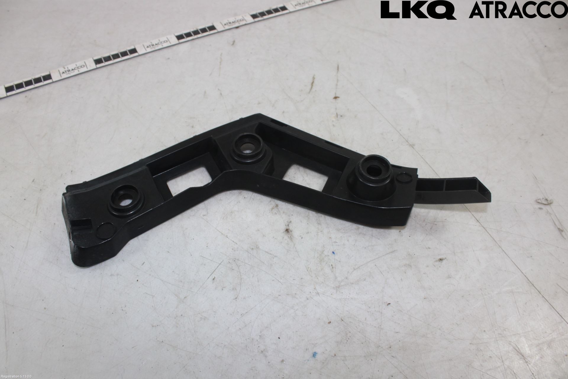 Volkswagen VW GOLF / E-GOLF VII 13-20 Stötfångarfäste Bak Hö