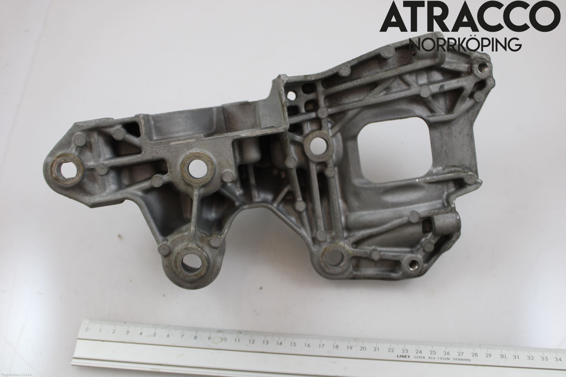 Renault MEGANE IV 16-23 Motorfäste