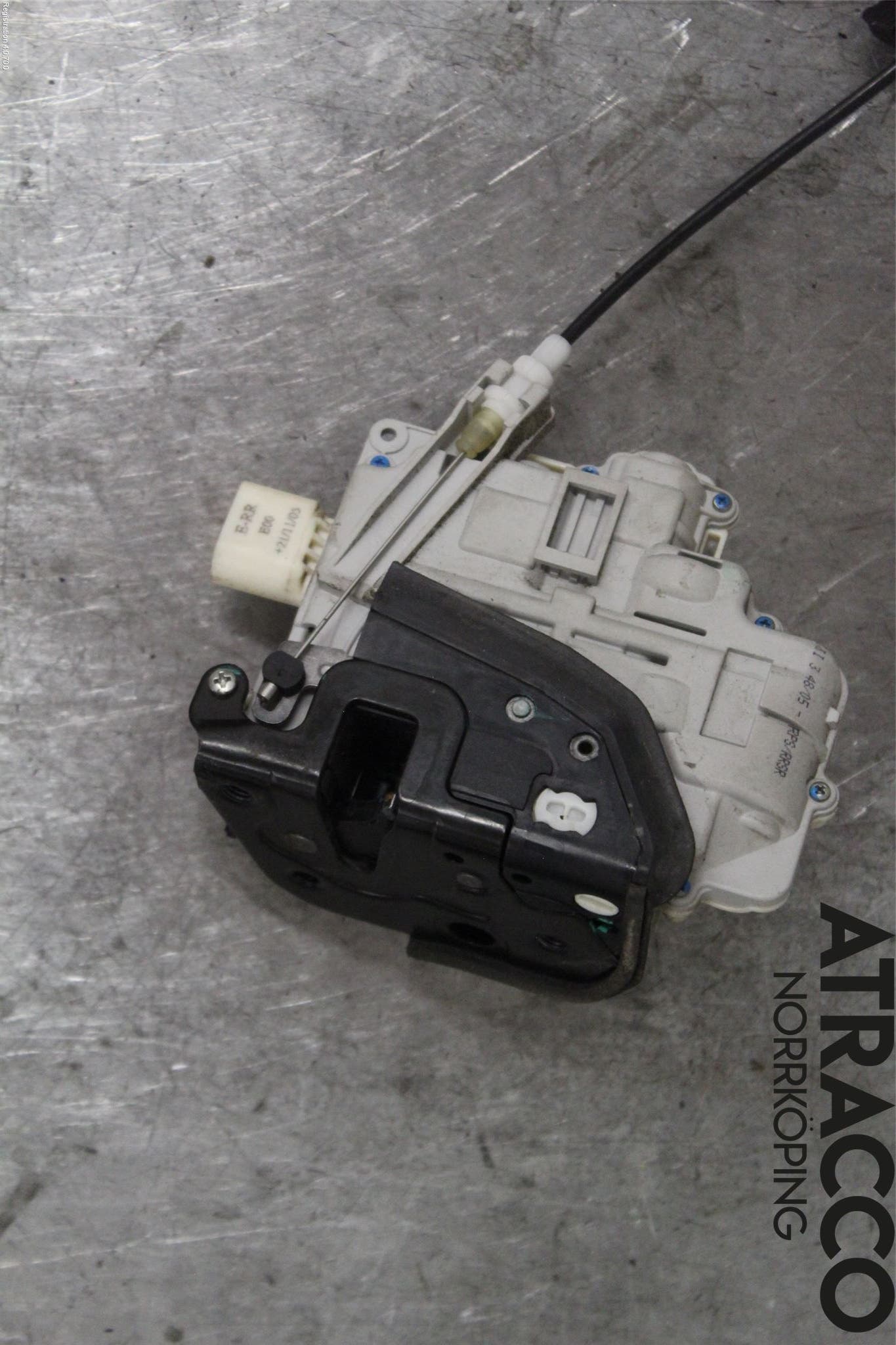 Audi A4/S4 05-07 Låskista-Dörrlås