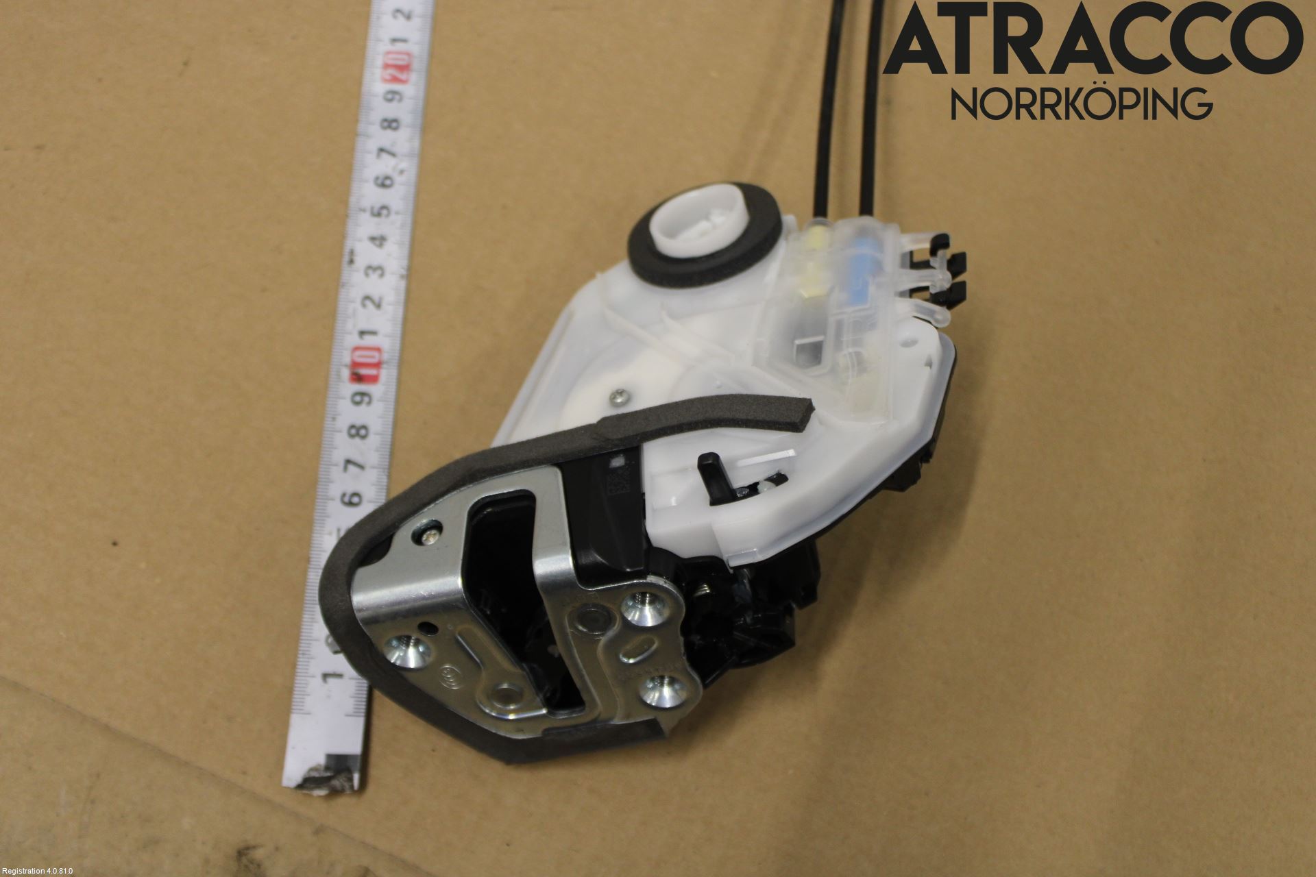 Toyota RAV4 19- Låskista-Dörrlås