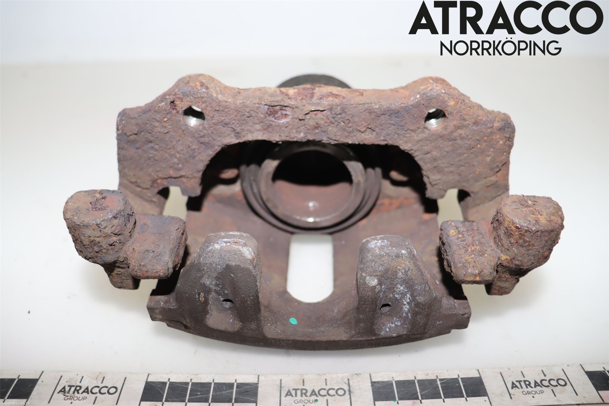 Volvo S70/V70/XC  97-00 Bromsok Fram Höger