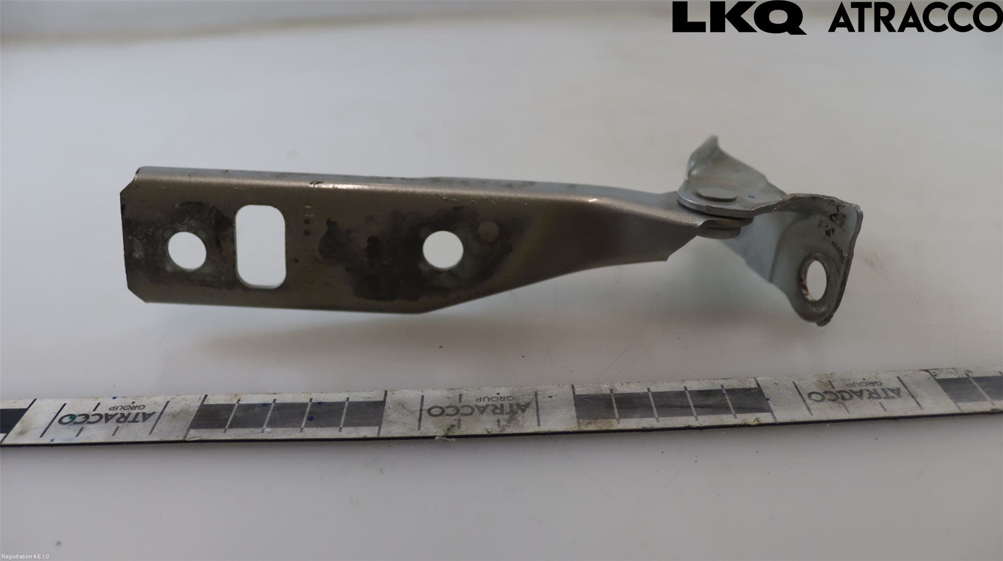 Volkswagen VW GOLF IV 98-06 Huvgångjärn