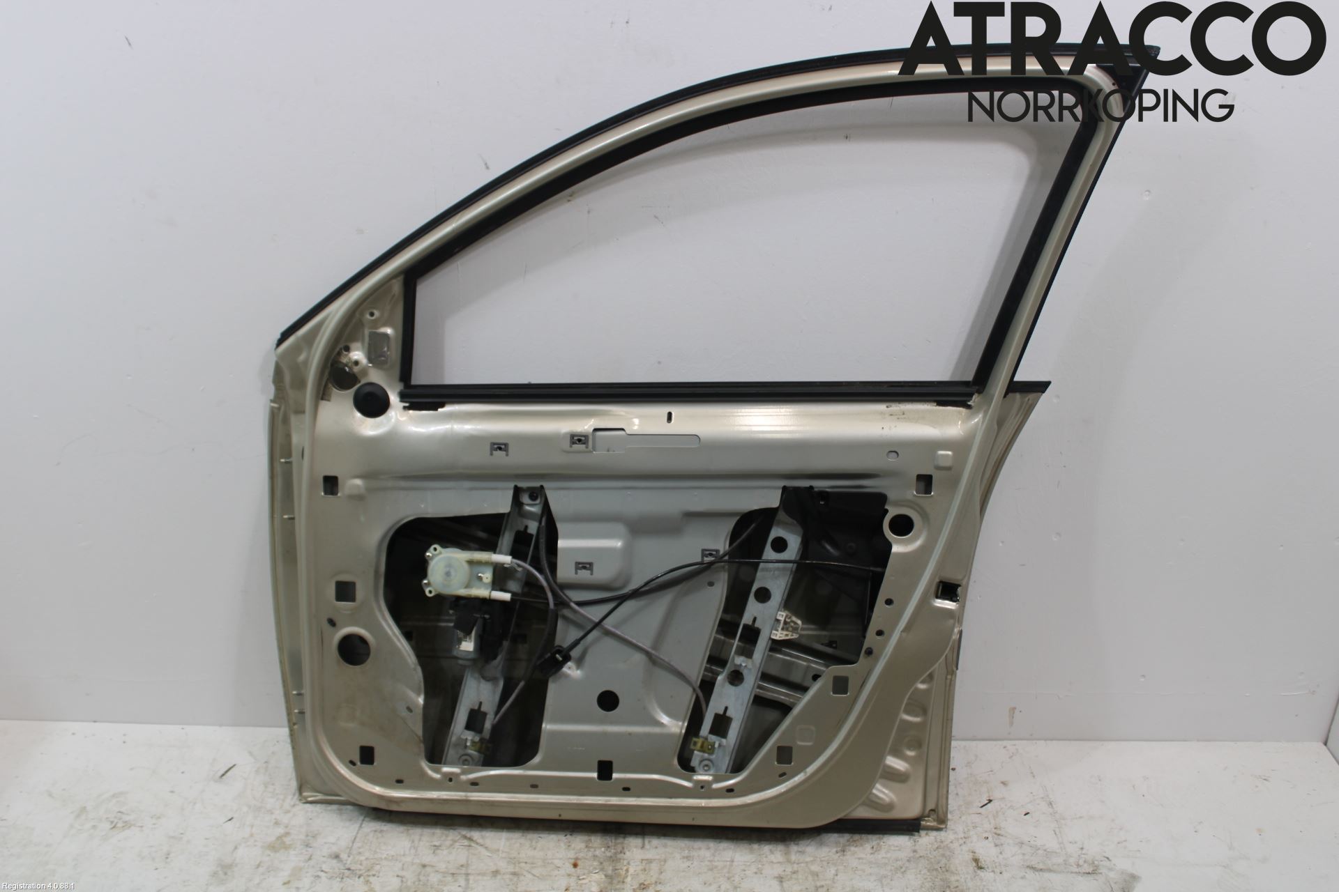 Renault MÉGANE II  06-08 Dörr Fram Höger