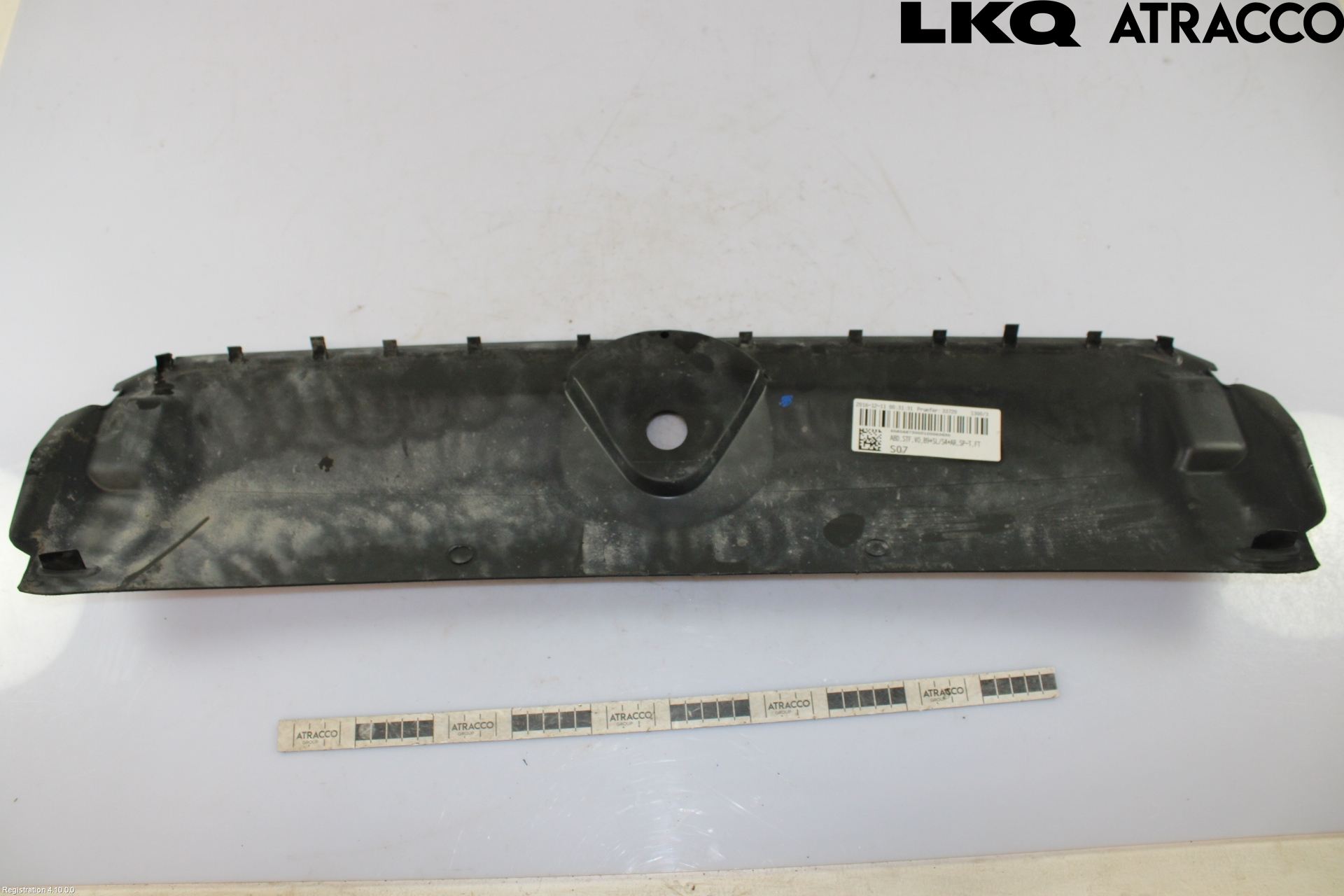 Audi A4/S4 B9 16-19 Täckplast Front