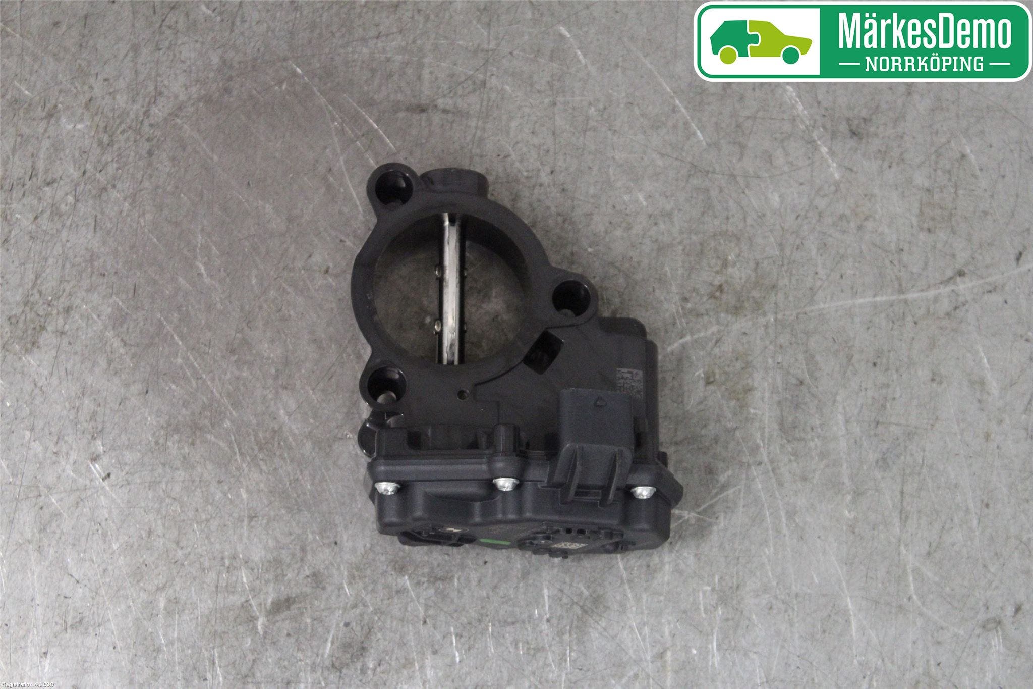 BMW 2 F46 GRAN TOURER 15-22 Injspjällhus