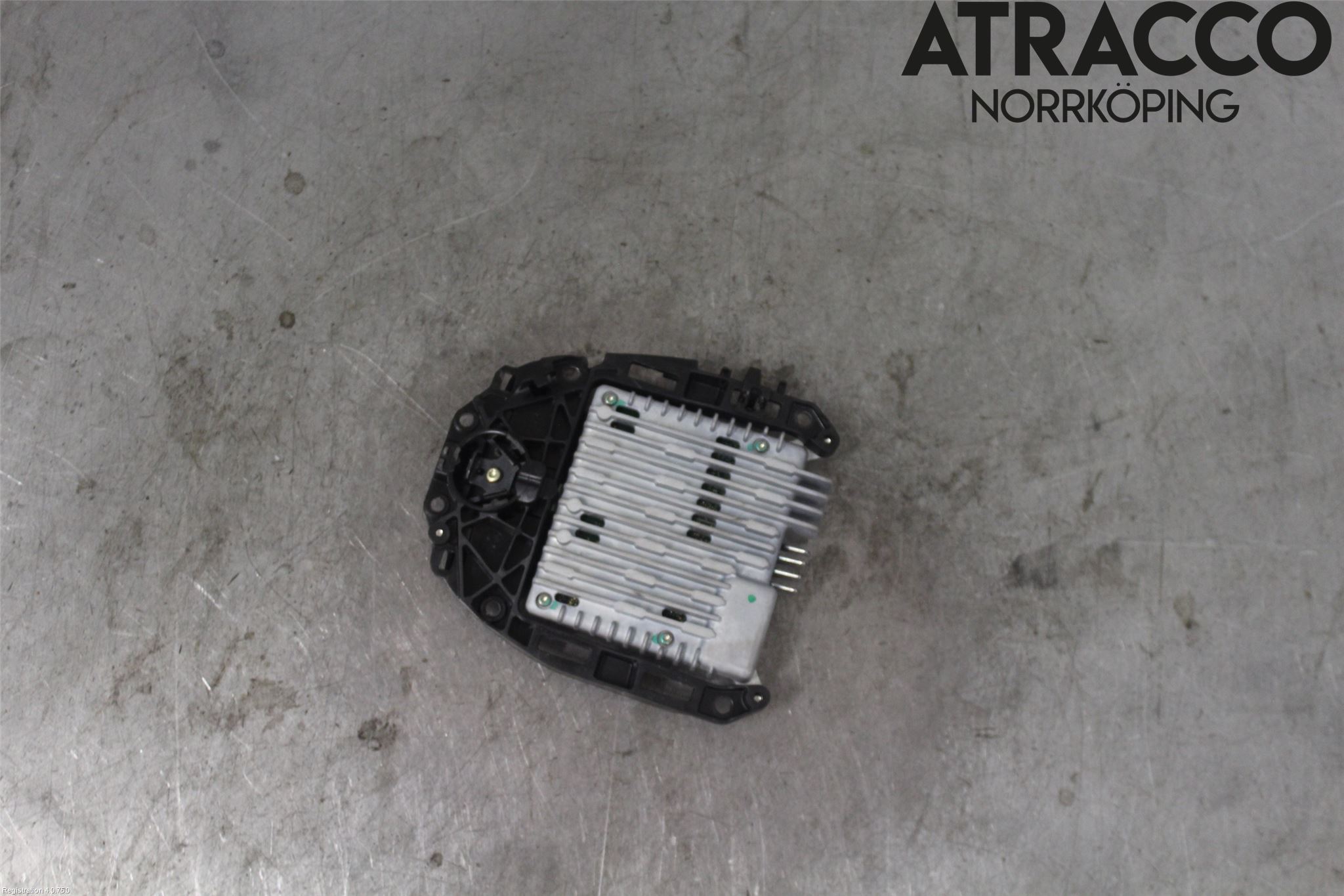 Tesla MODEL S 13- Parkeringshjälp Kamera