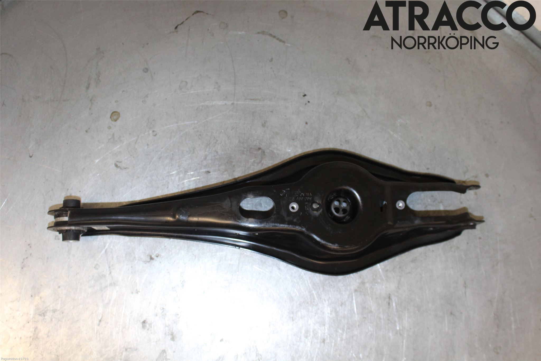 Volkswagen VW PASSAT 15-19 Bärarm Bak Höger