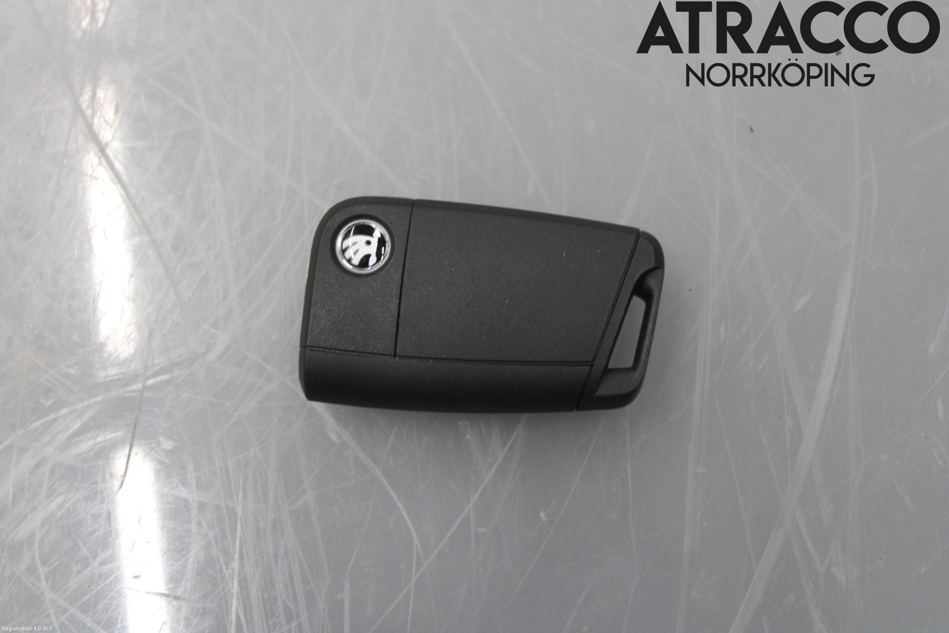 Skoda SCALA 19- Fjärrkontroll Larm-Centrallås