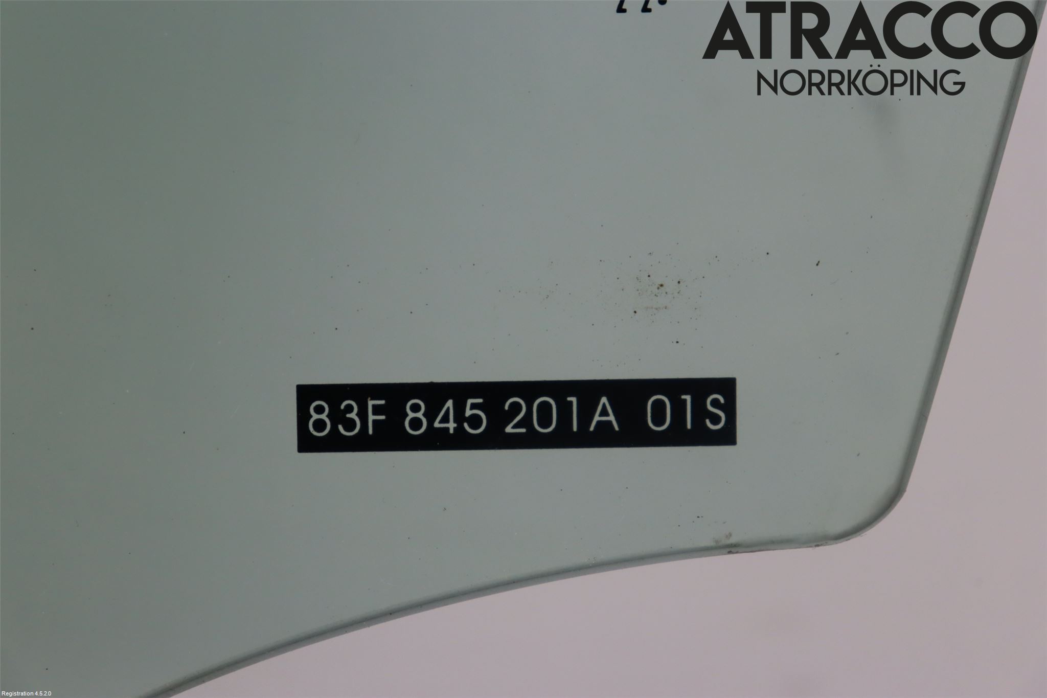 Audi Q3 F3 19- Dörruta Fram Vänster