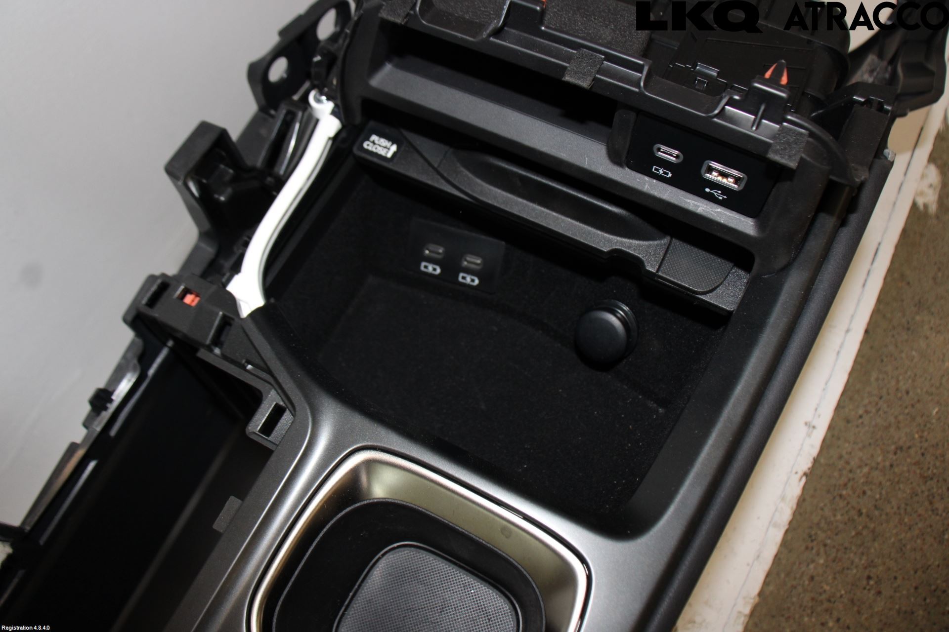 Lexus NX 340h/450h+ 21- Inr Tunnelfack